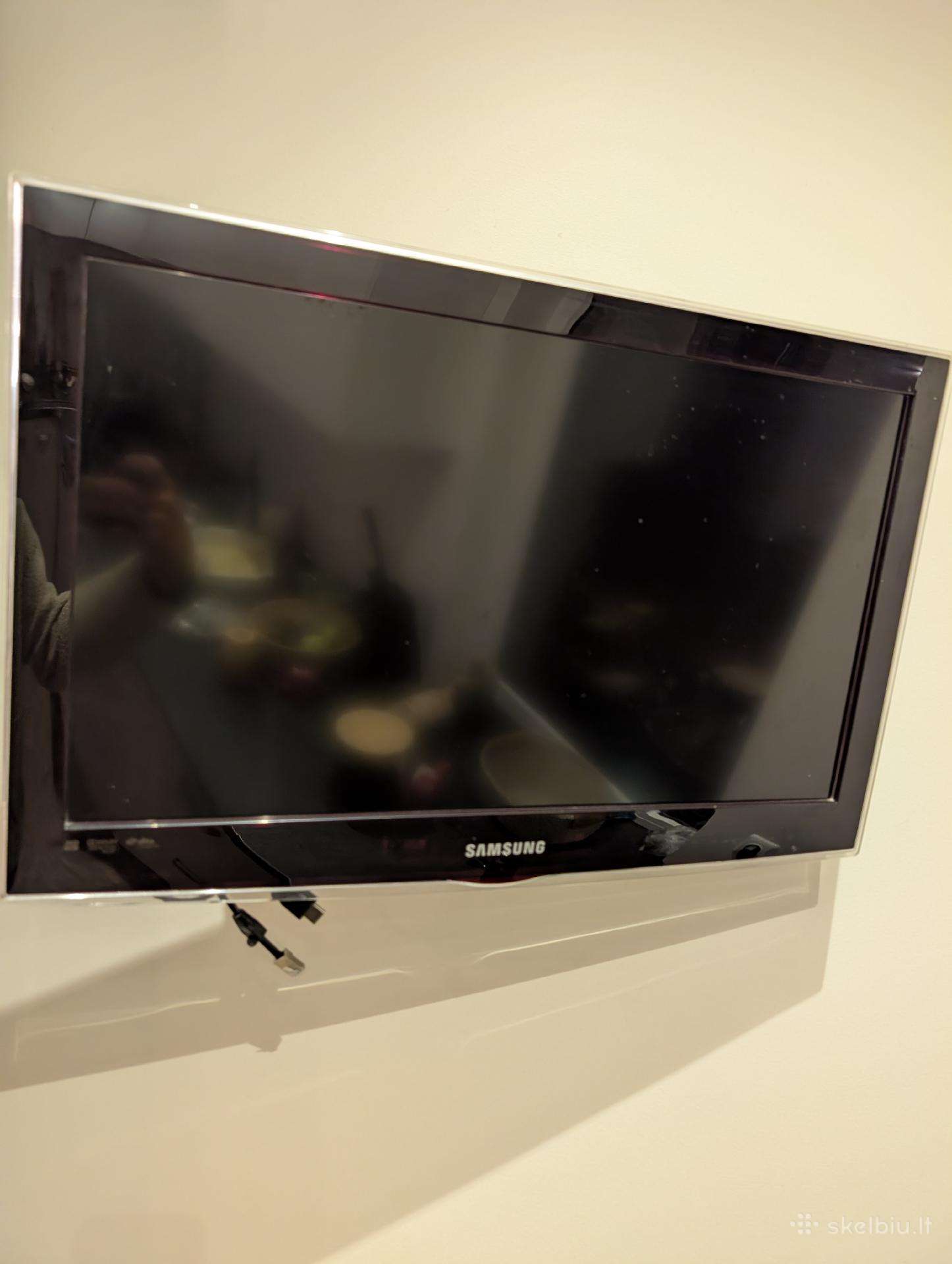 Samsung Ue26c4000 26" televizorius + laikiklis
