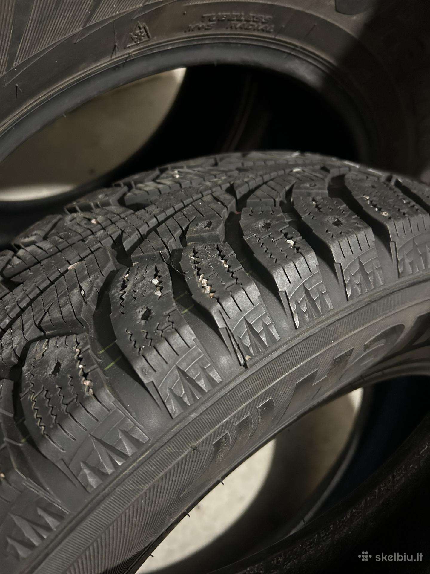 Nokian, universalios 215/65 R17