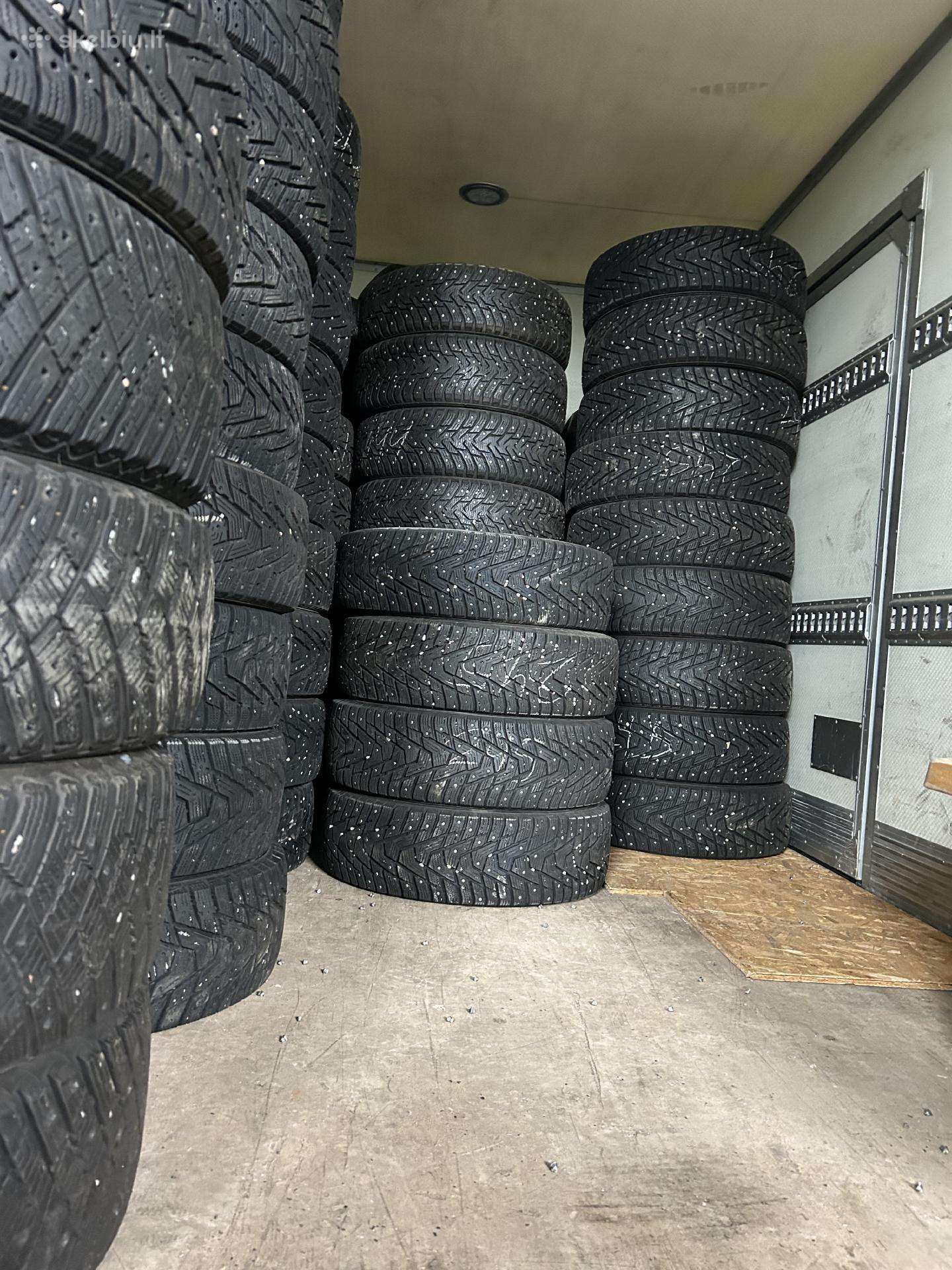 Nokian, universalios 215/65 R17