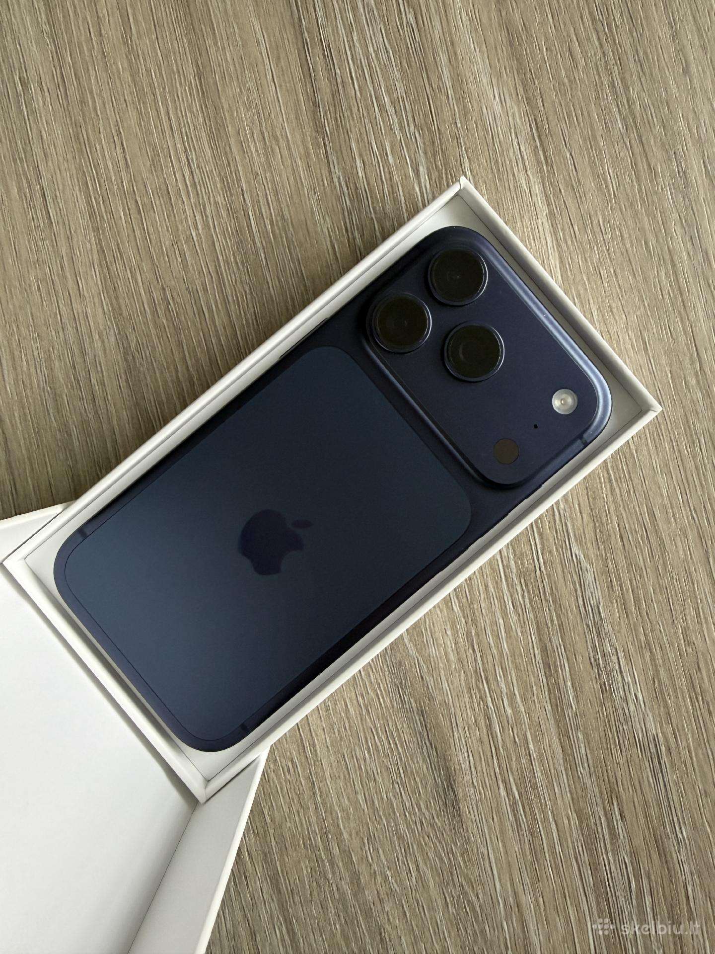 iPhone 17pro 256gb, Deep Blue