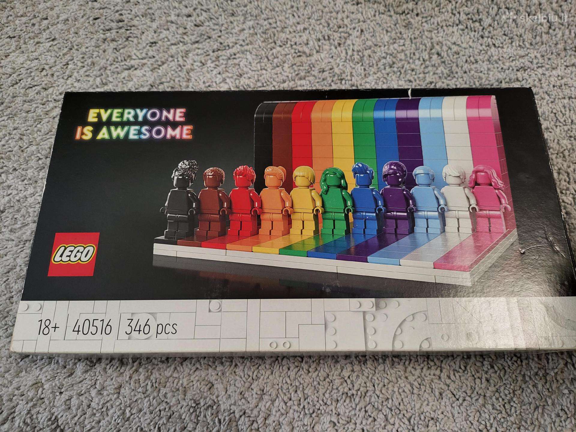 Lego Everyone is Awesome 40516