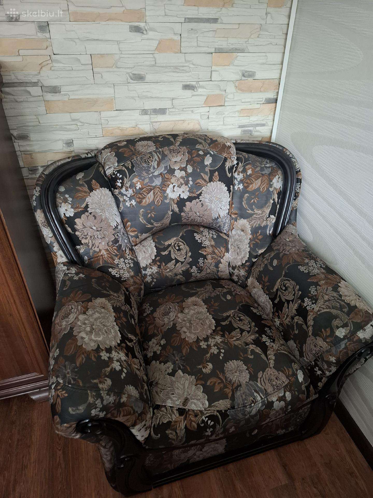 Parduodama sofa-lova su foteliu