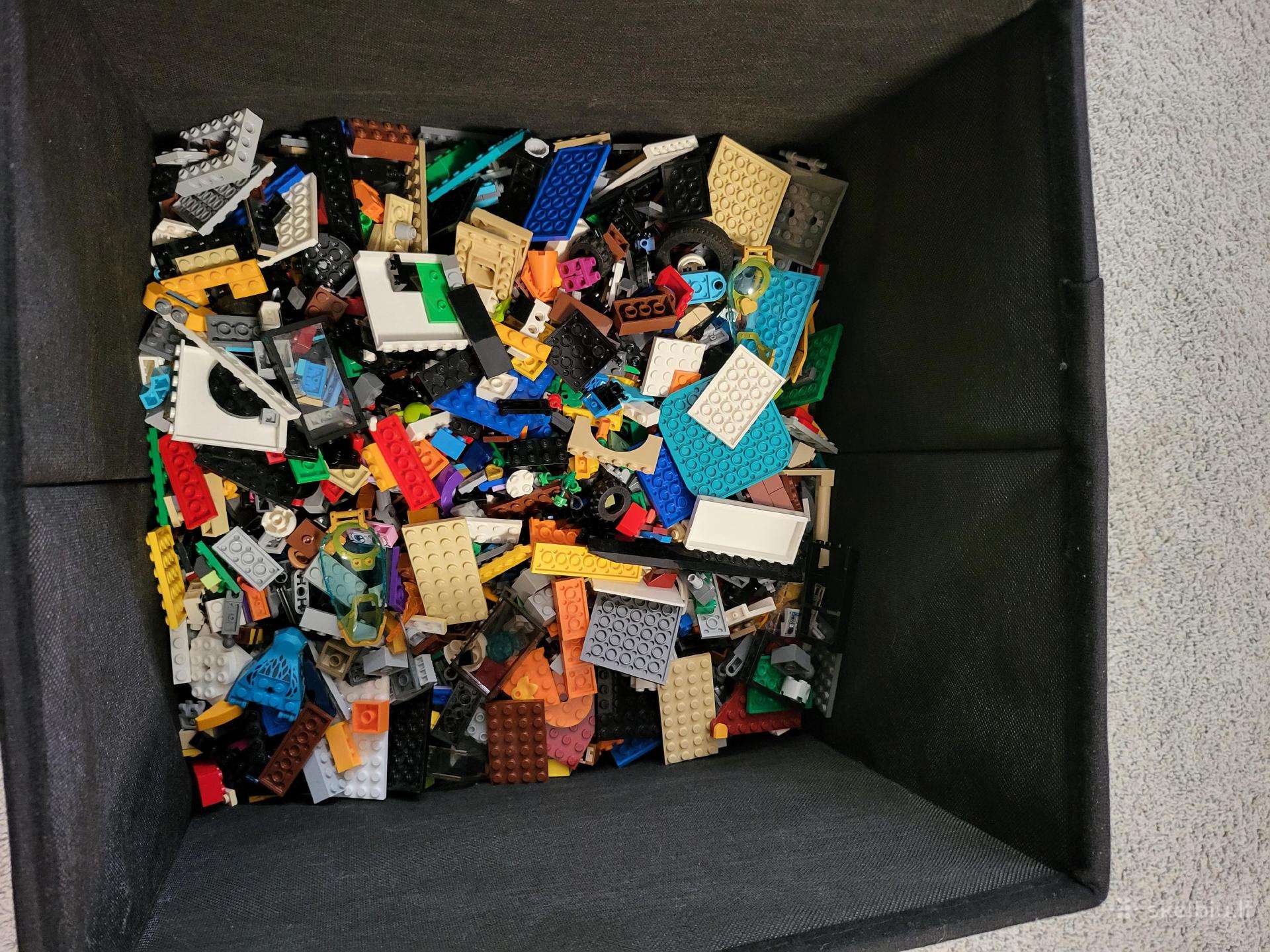 Lego kaladėlių mišinys / kilogramais (7 kg)
