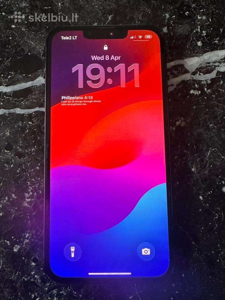 iPhone 13