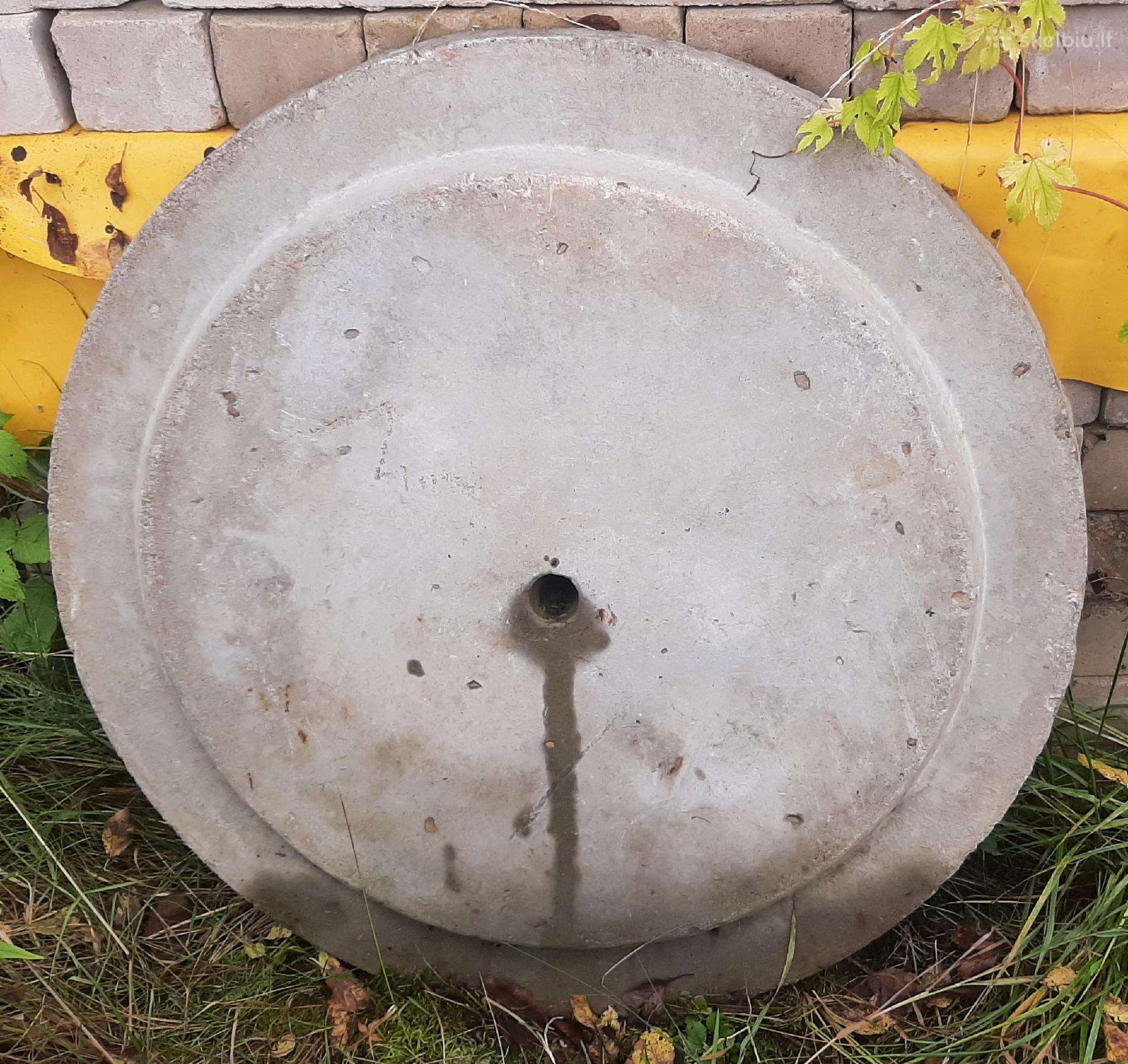 Betoninis šulinio dangtis 86 cm