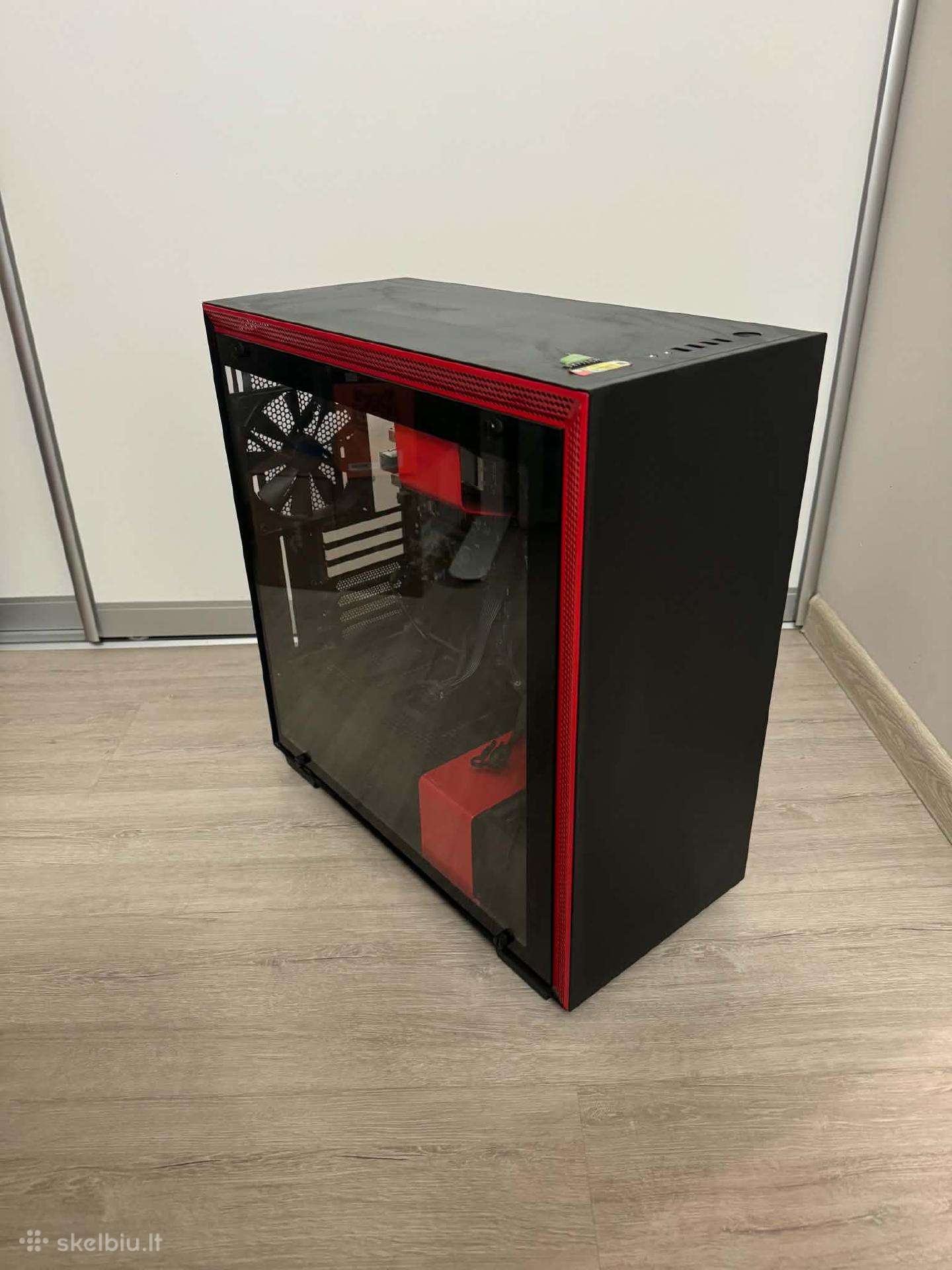 Nzxt H700 korpusas su 4 ventiliatoriais