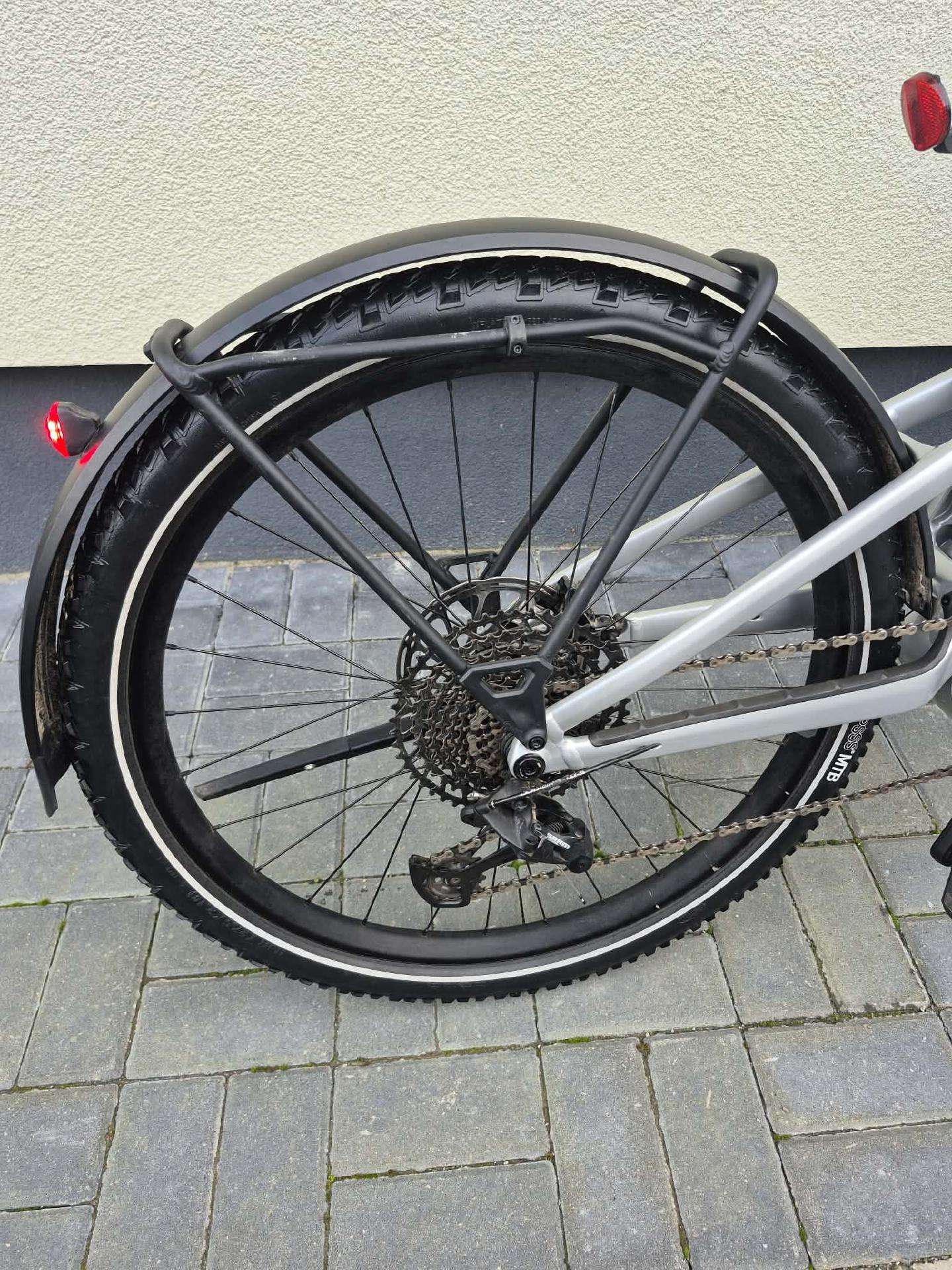 Электрический велосипед Specialized