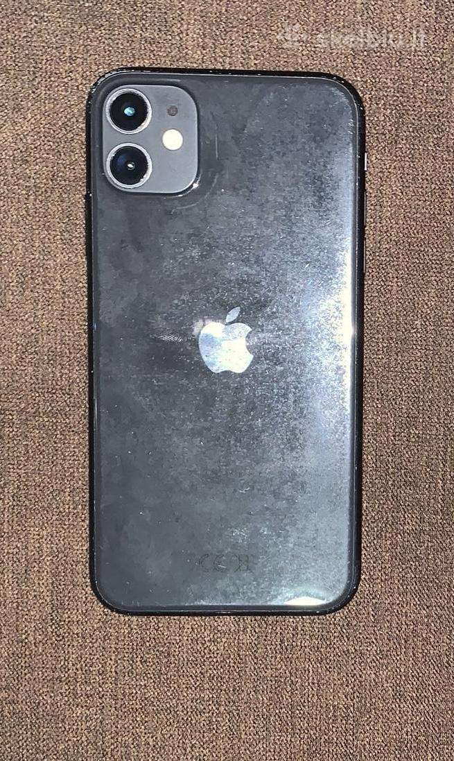 iPhone 11