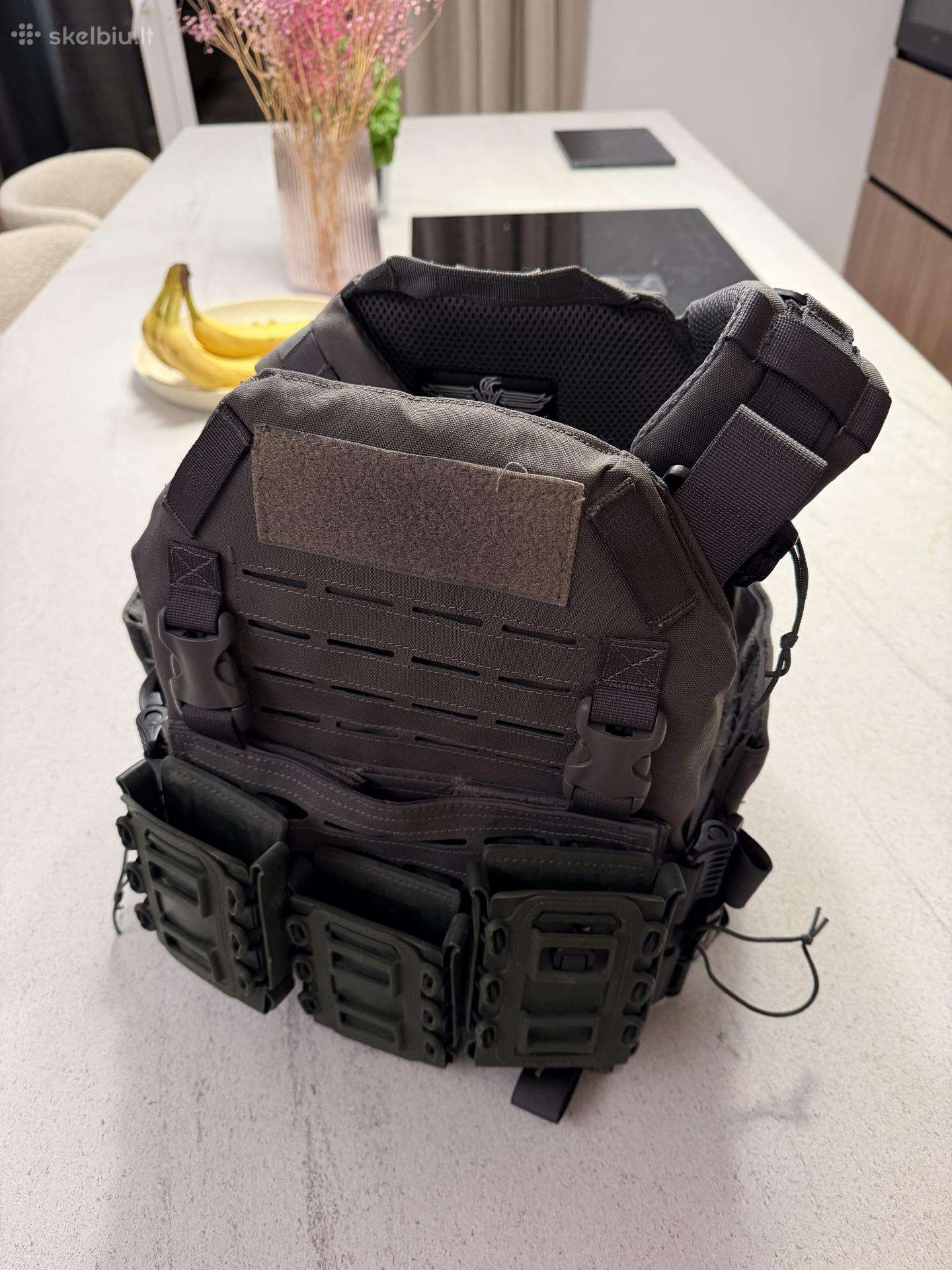Invadear gear taktinė liemenę