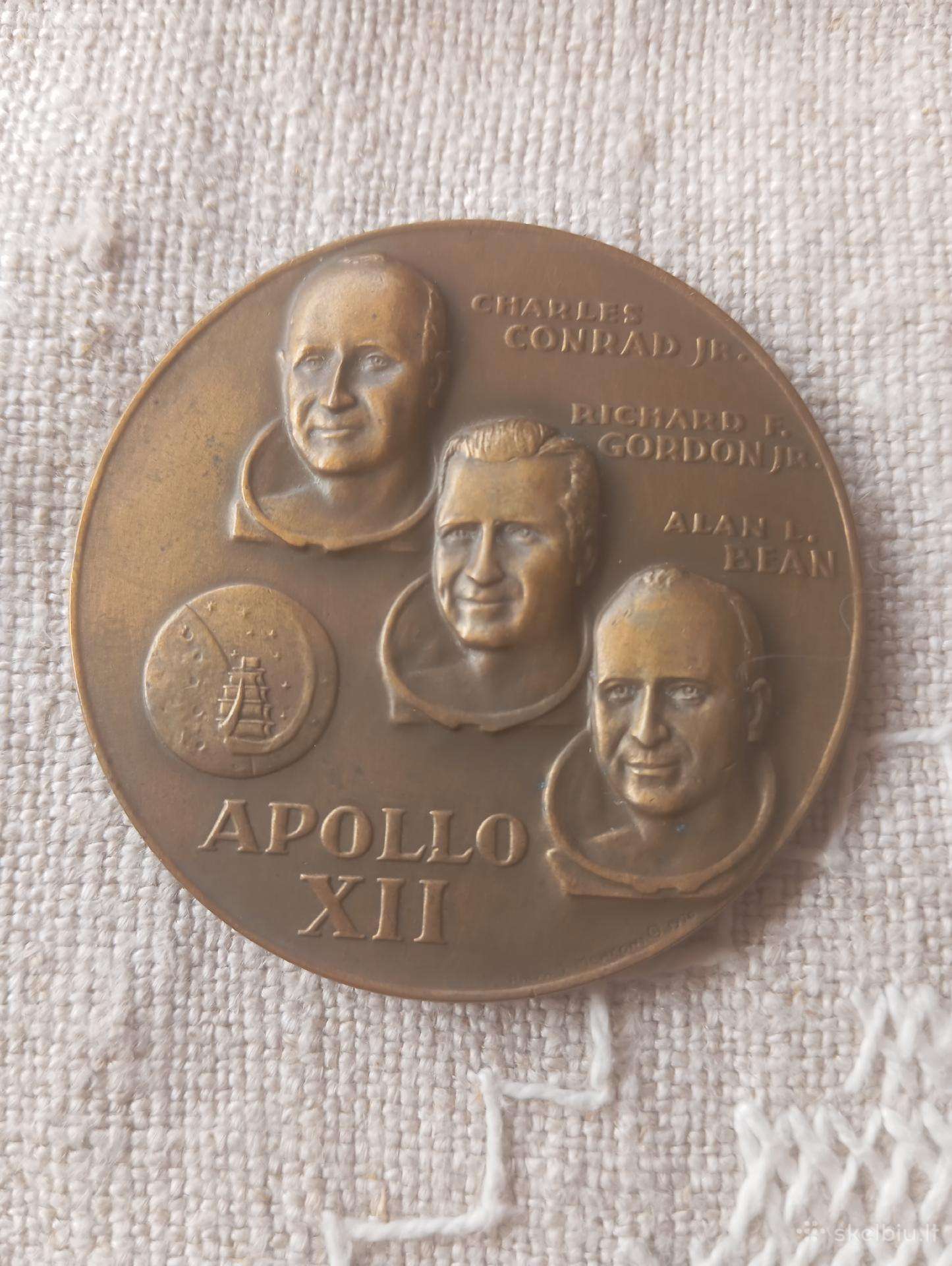 Stalo medalis Apollo 12 (bronza)