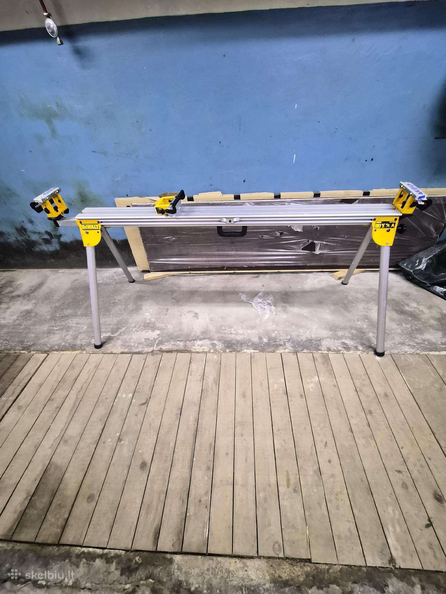Deealt De7023 Stalas