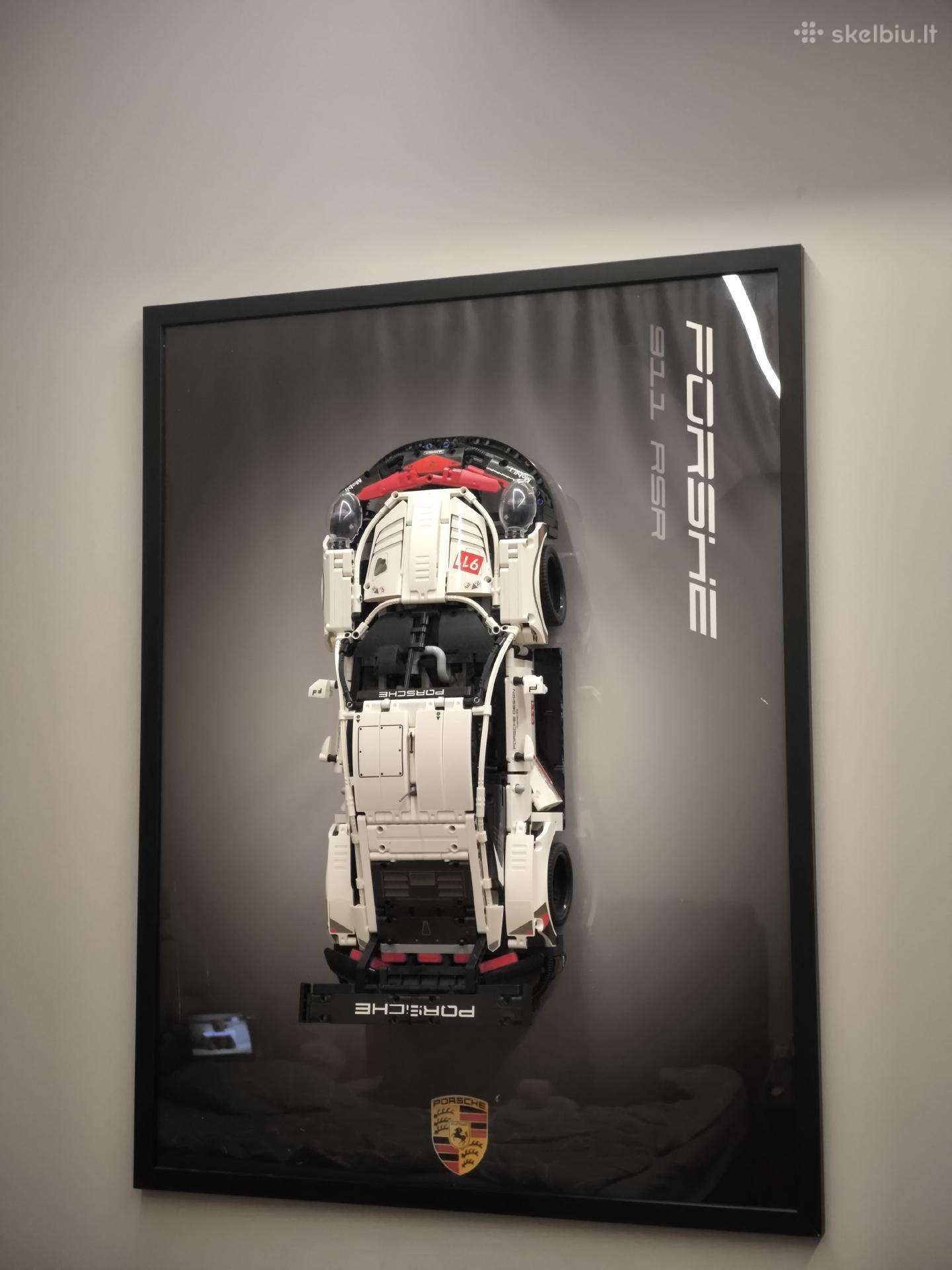 Paveikslas su Lego Technic Porsche 911 Rsr 42096
