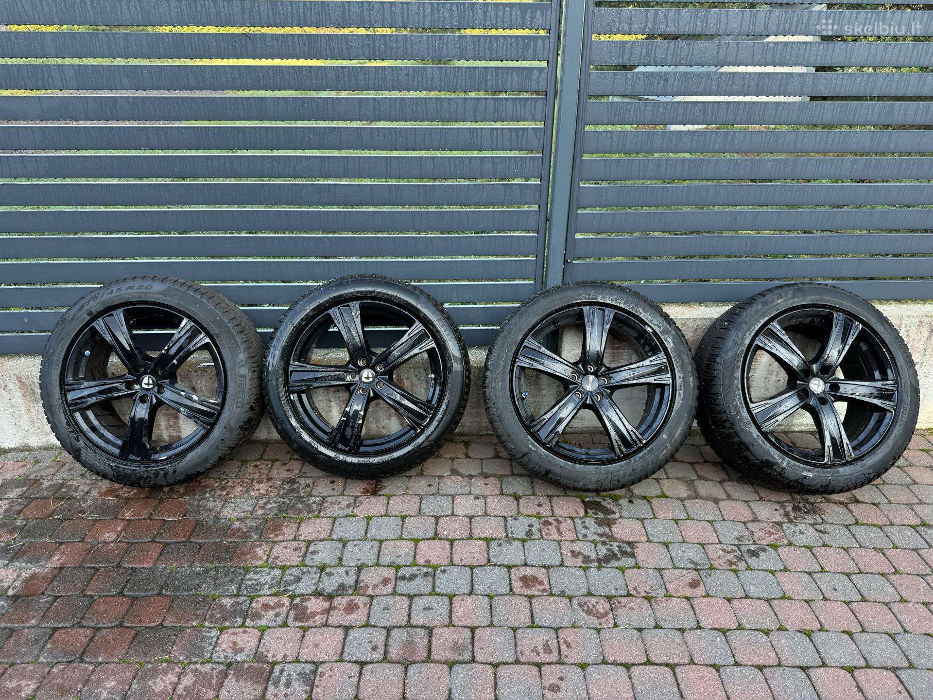 Bmw X5 G05 R20 275/45 Pirelli žieminiai