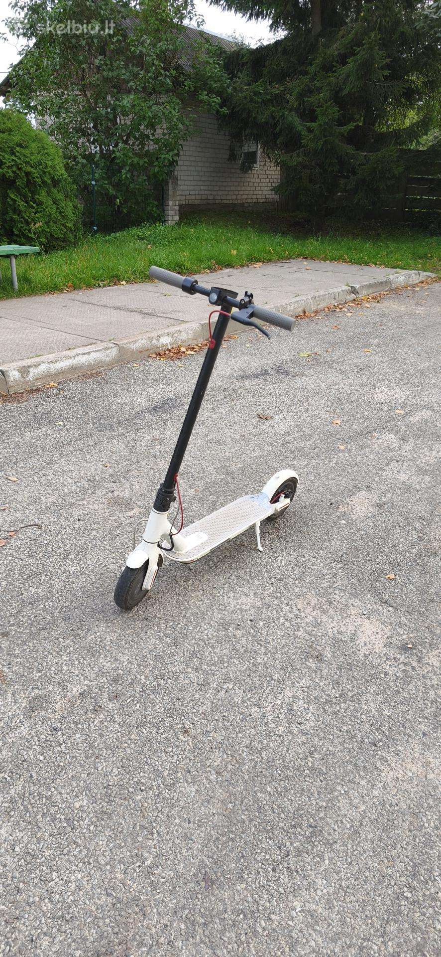 Parduodamas šiektiek modifikuotas xiaomi m365