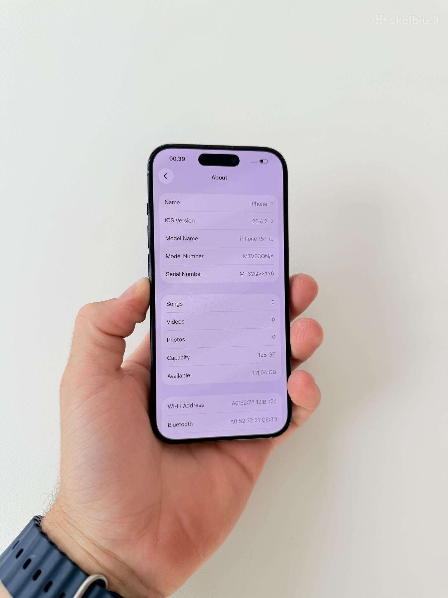 iPhone 15 pro 128