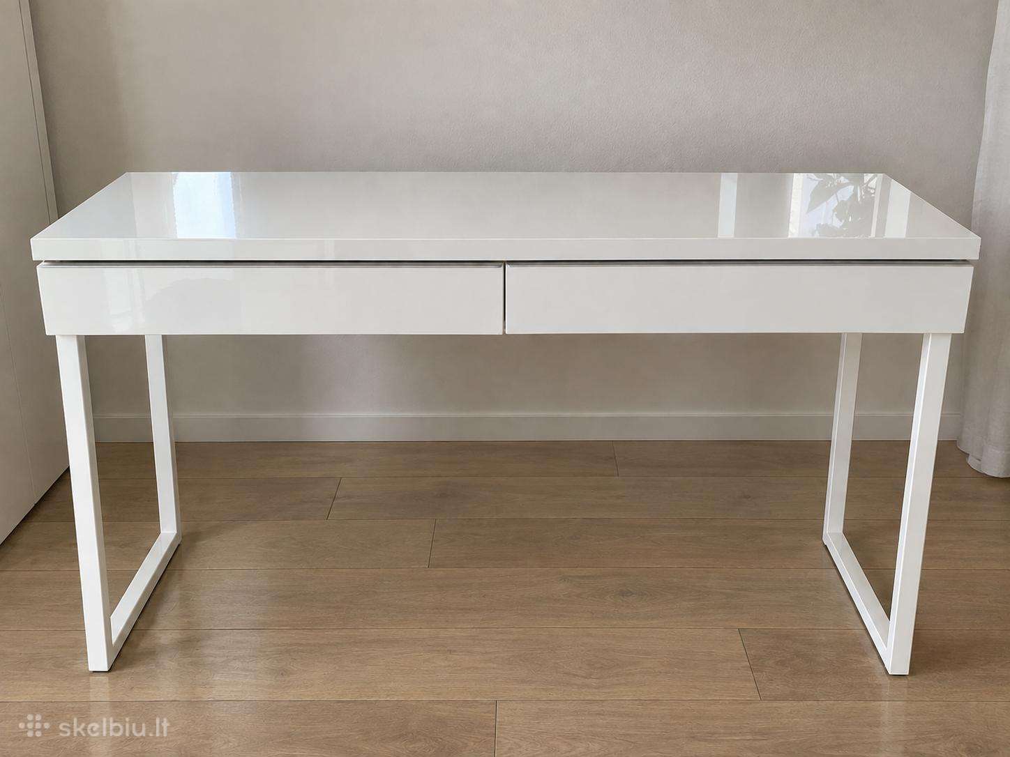 Ikea baltas rašomasis /darbo stalas su 2 stalčiai