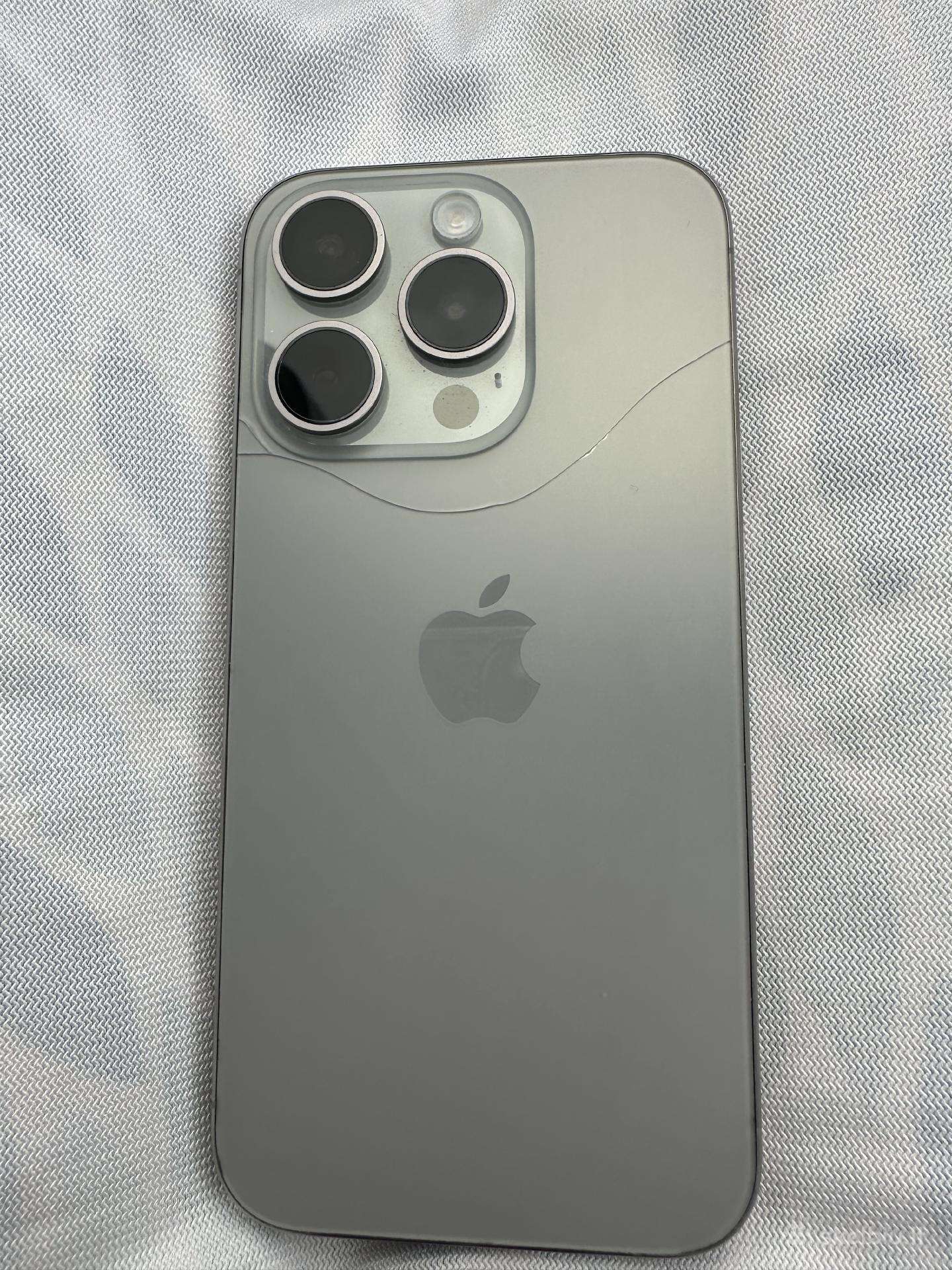 iPhone 15 Pro