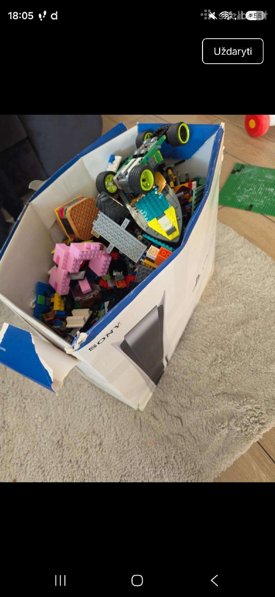 Pilna deze lego yra knygeluu