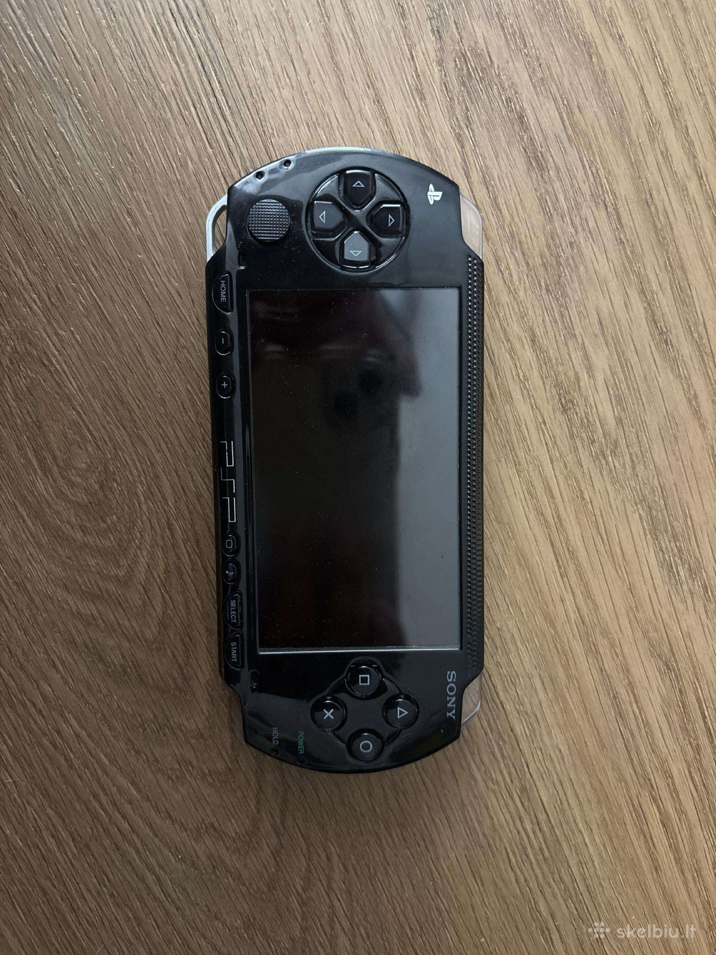 Sony PSP-1001 + Wwe Smackdown vs. Raw 2007