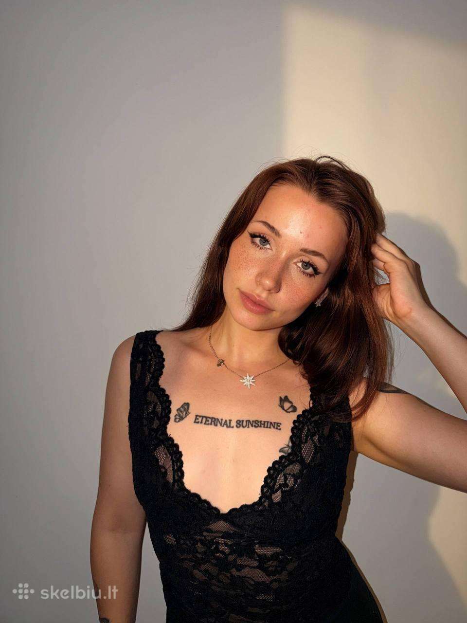 Красотка Ельвира ждет) Real photos