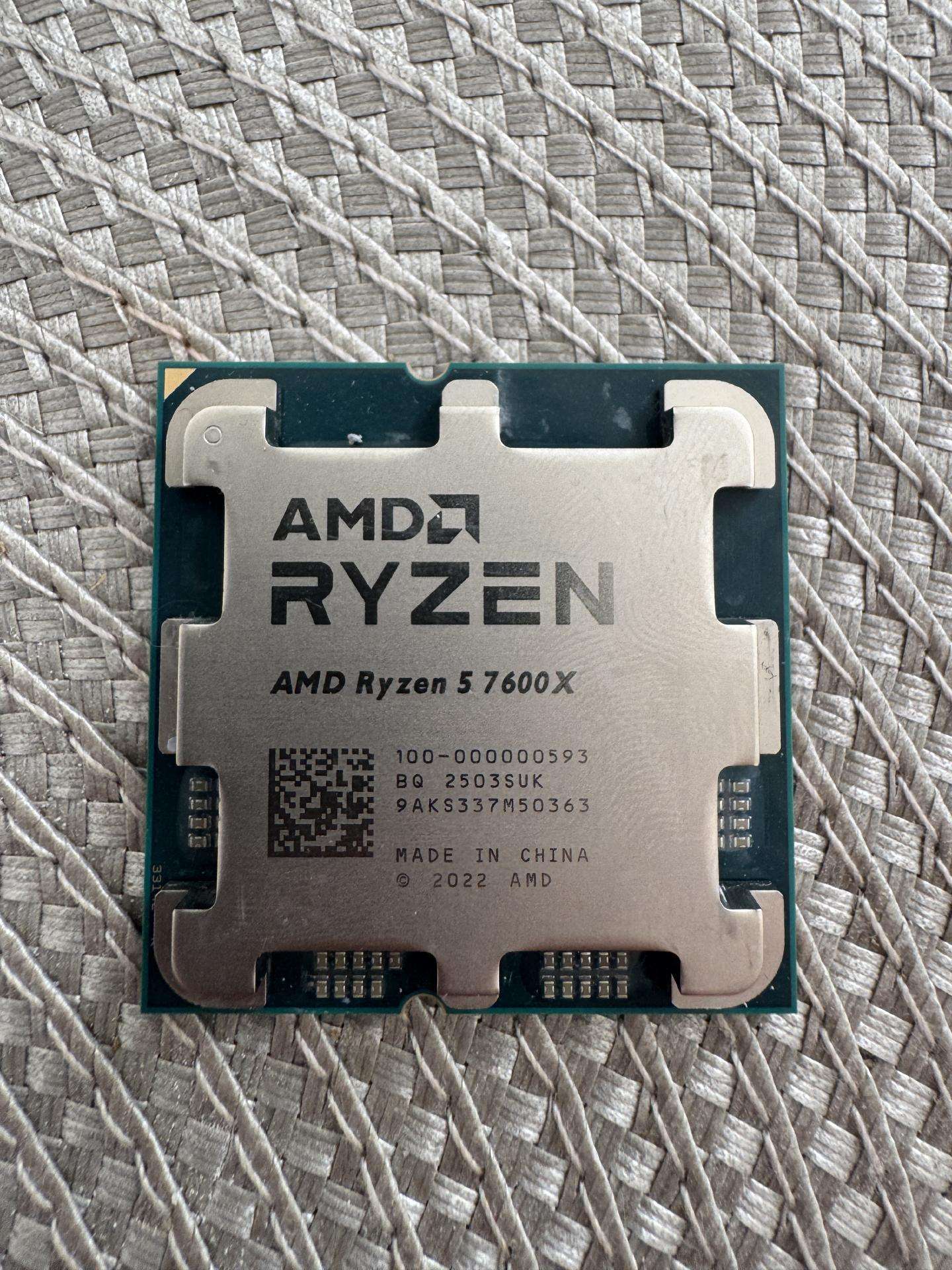 Ryzen 5 7600x su itin aukšta silicio kokybe