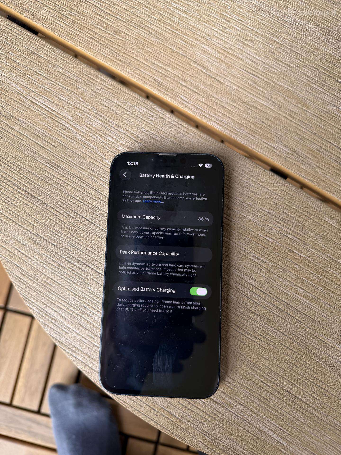 iPhone 14 melynas 128gb (86% baterija)