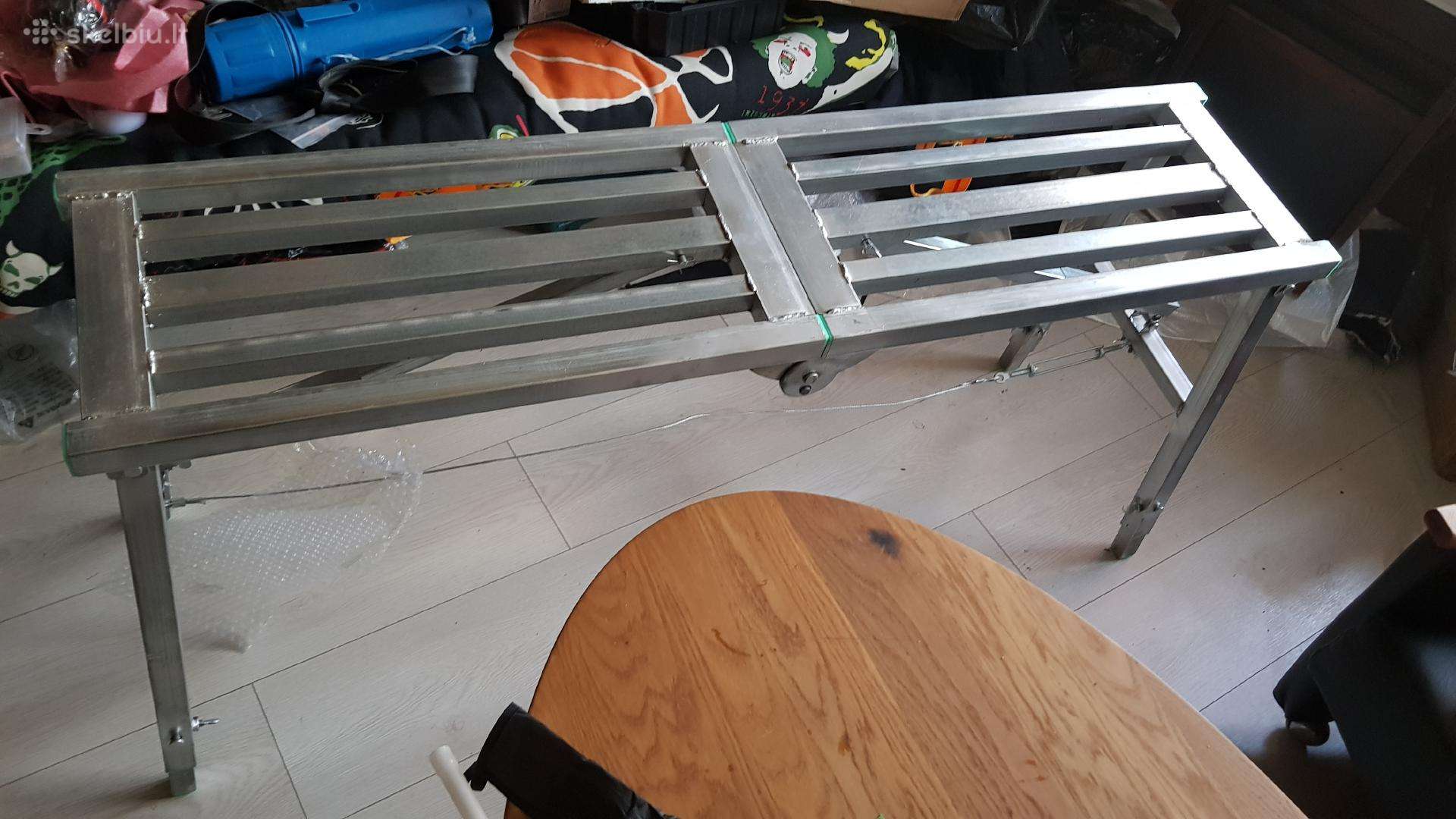 Stelazas staliukas plieninis sulankstomas