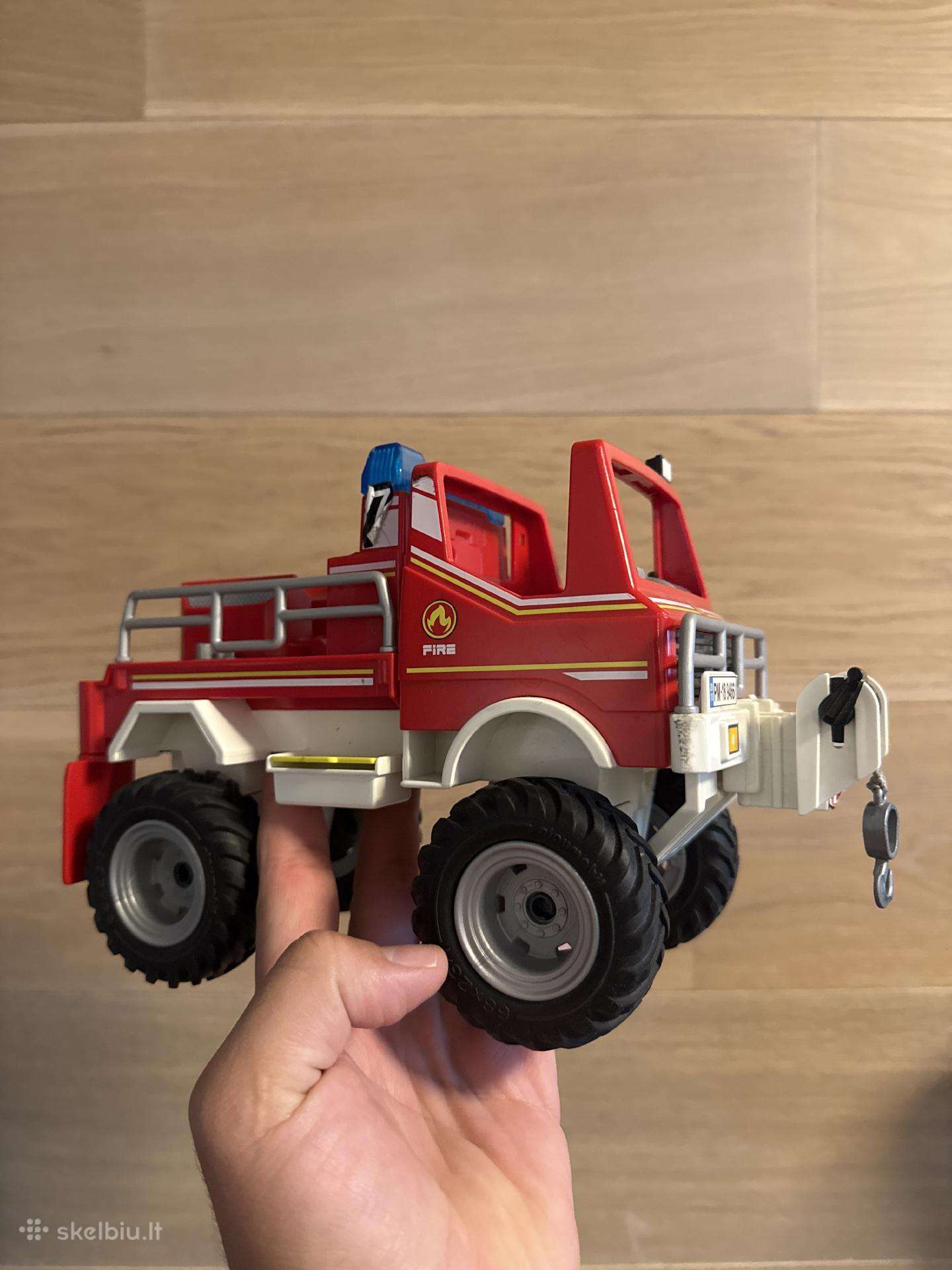 Dovanoju Playmobile gaisrininko automobilį