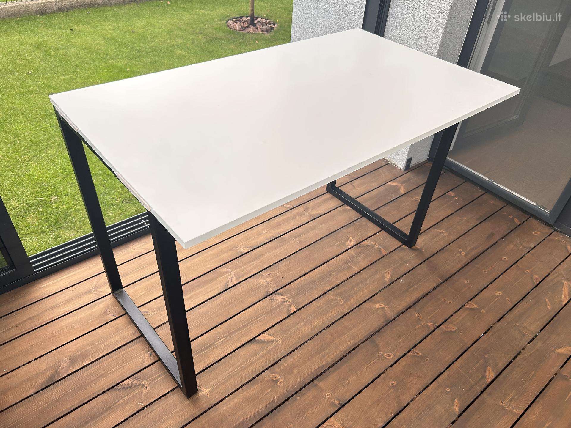 Stalas 120x70