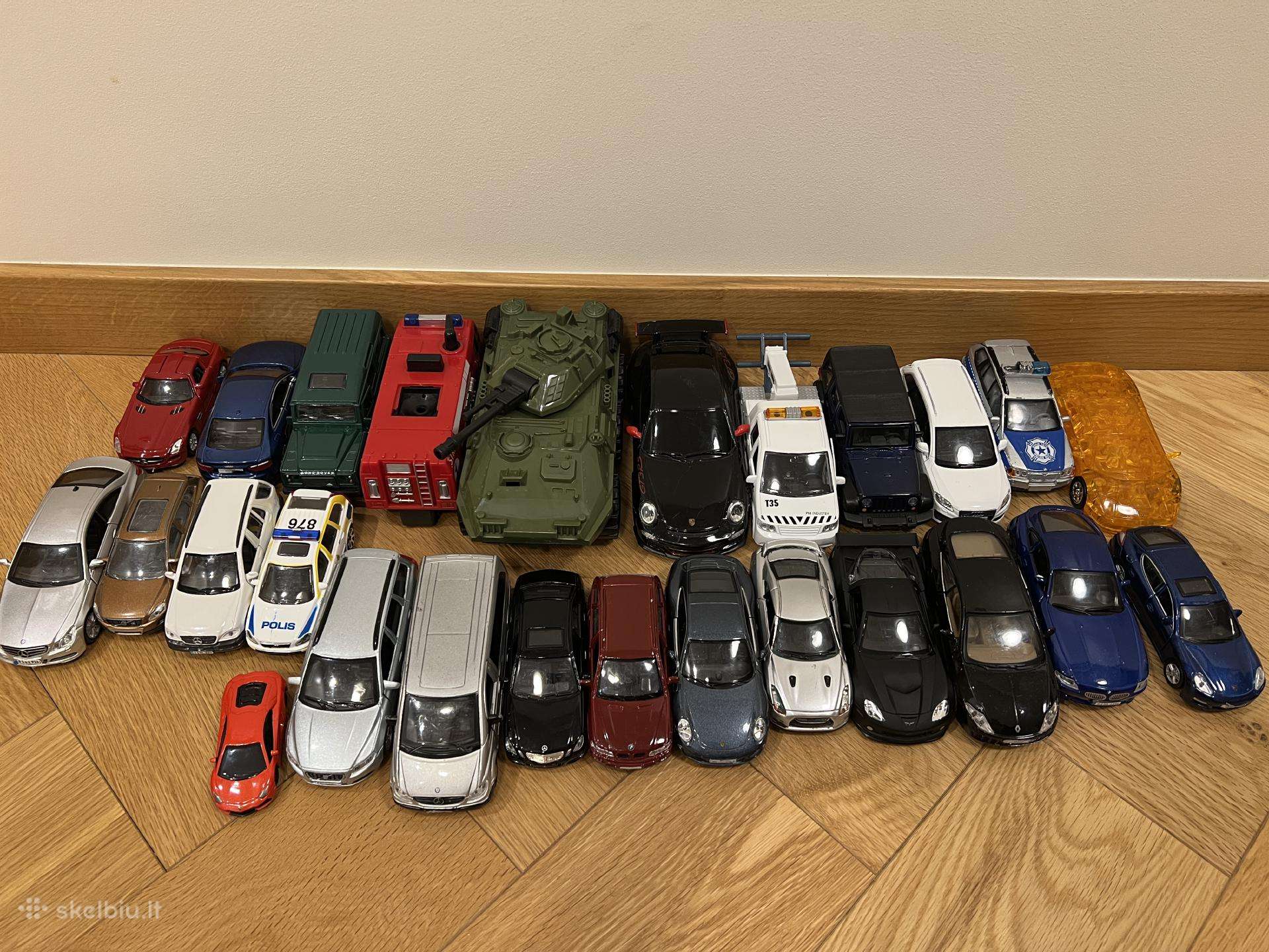 Dovanoju automobiliukų kolekciją