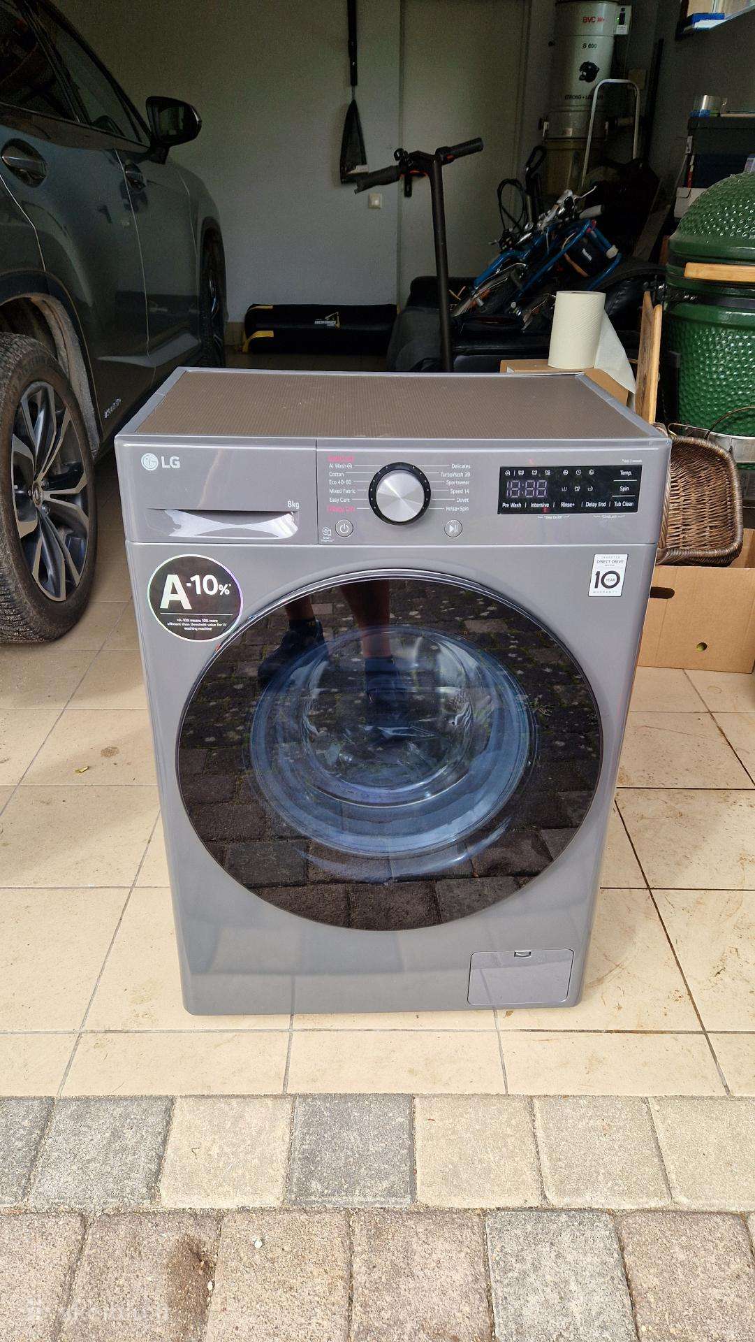 LG F2wr508s2m skalbimo m. 8 kg, 1200 aps.