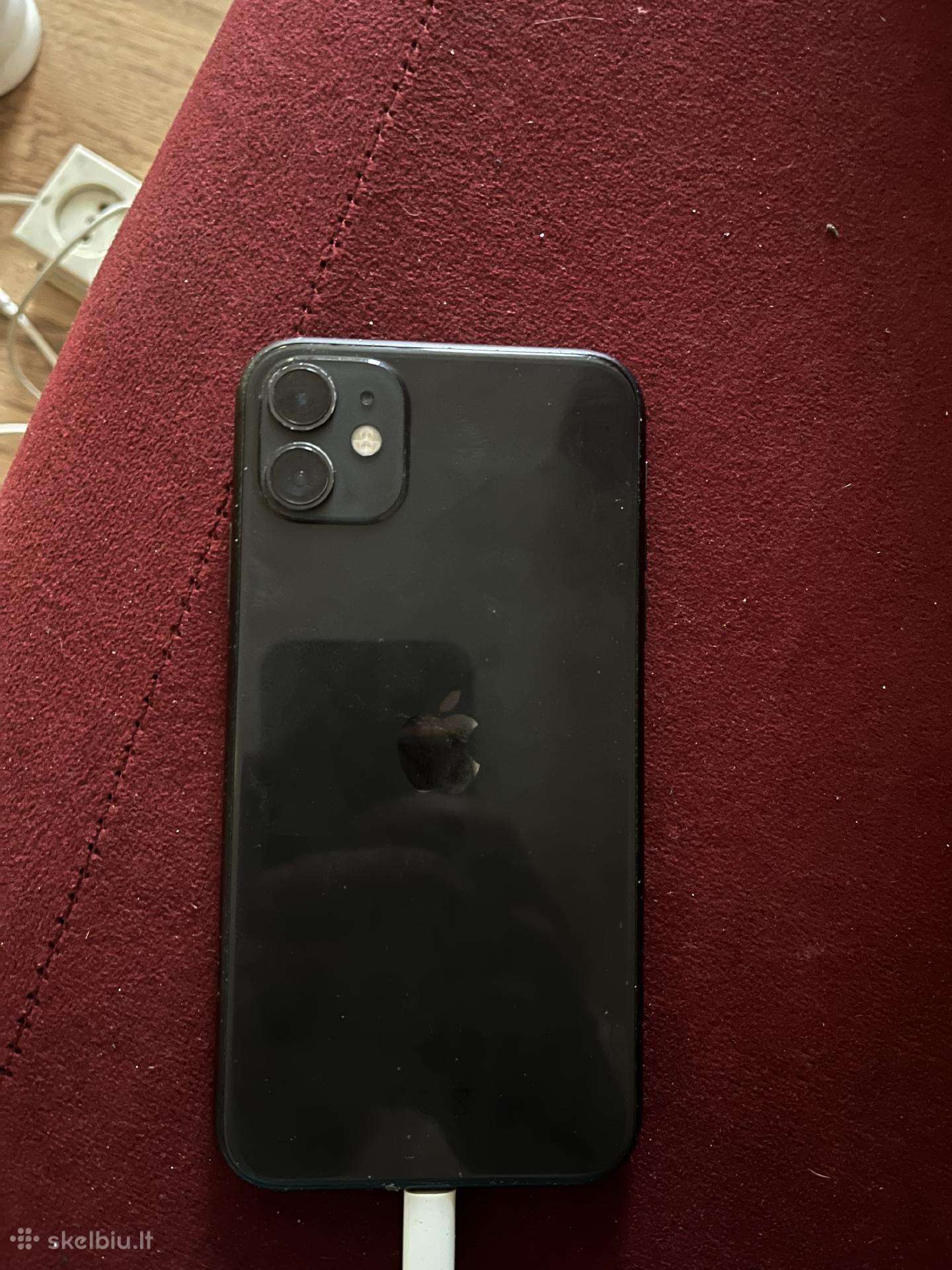 iPhone 11 black 128gb