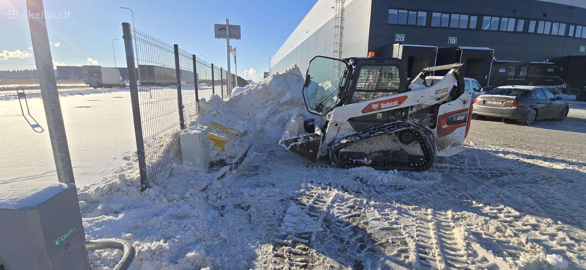 Sklypu ir aplinkos tvarkymas Bobcat nuoma Kaunas