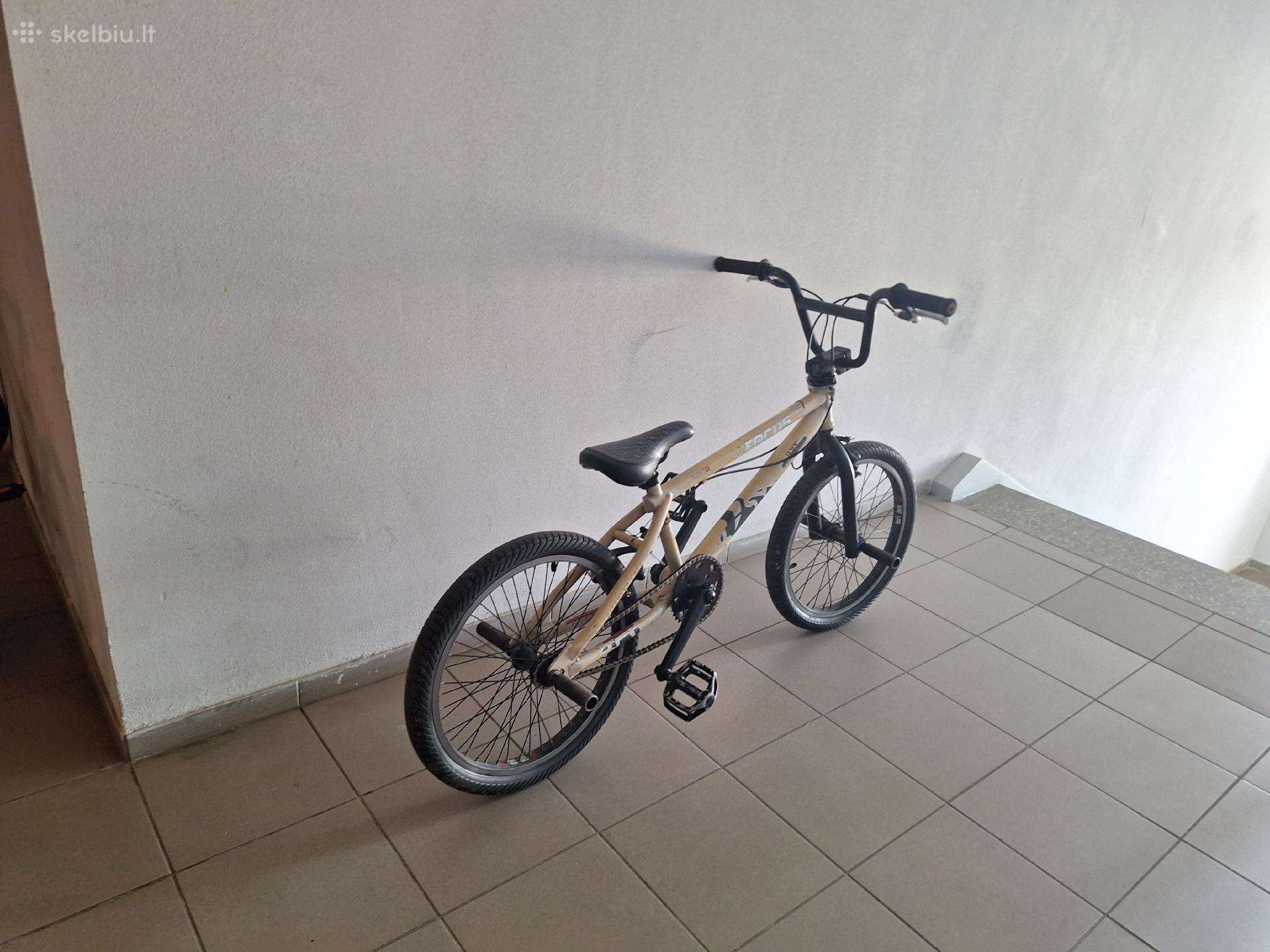 BMX Focus triukinis dviratis