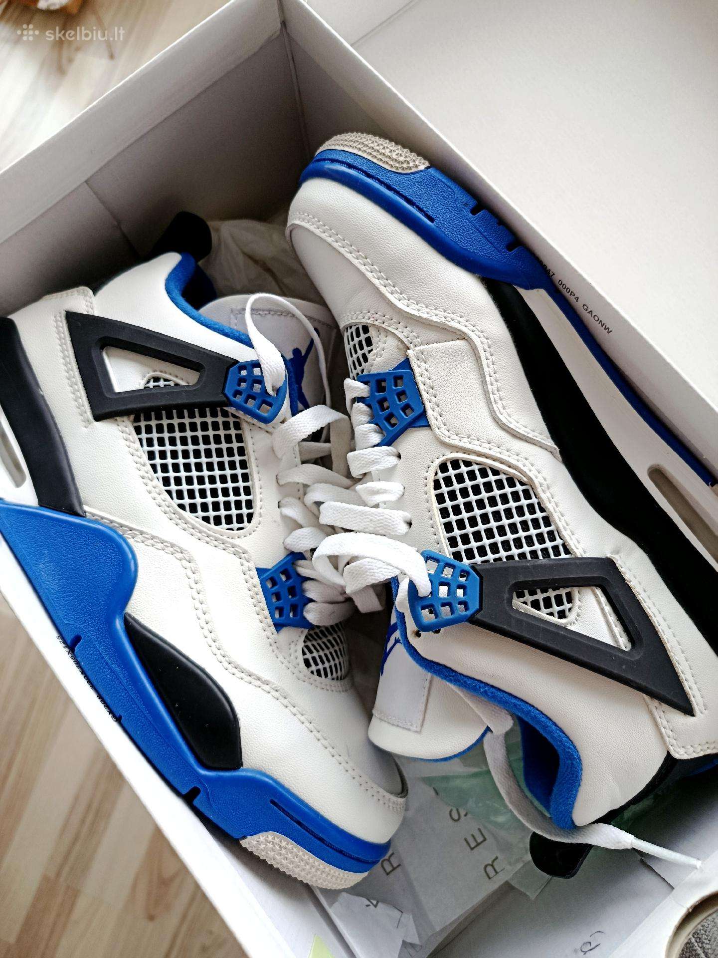 Jordan 4