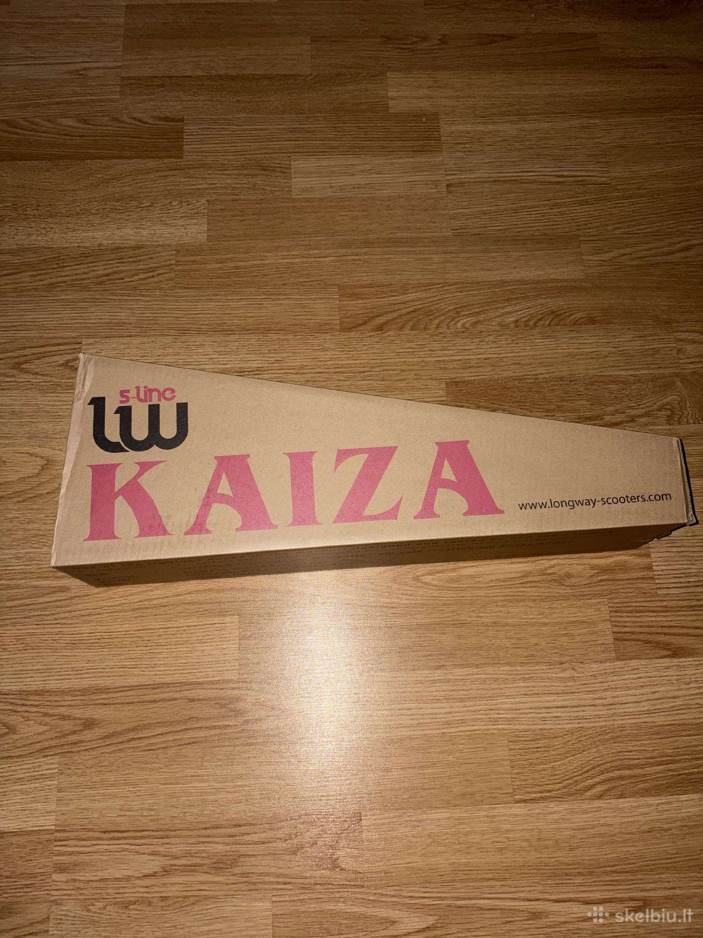 S-line Kaiza Laughton Signature Deck
