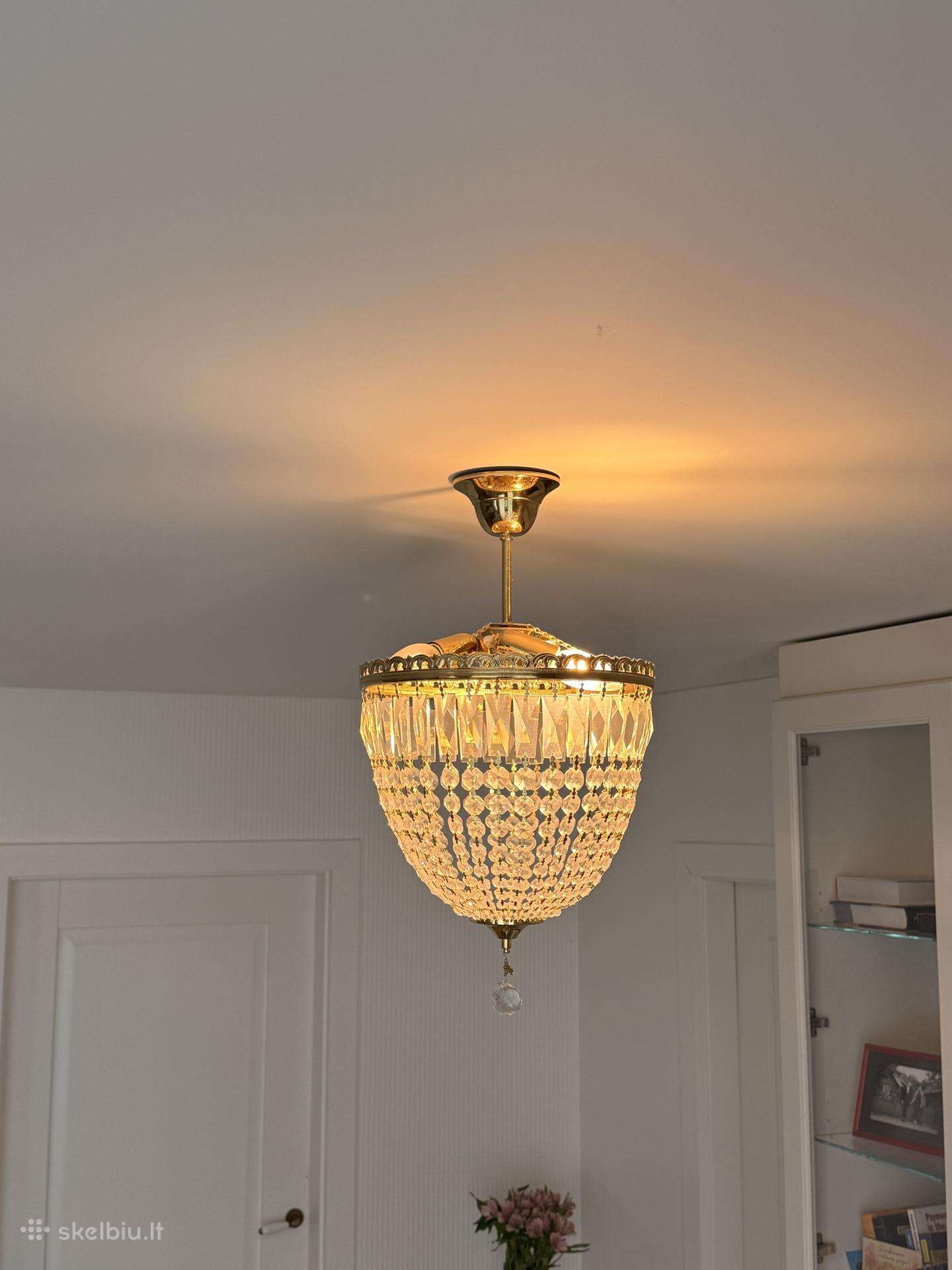 Lubinis krištolinis šviestuvas Artglass