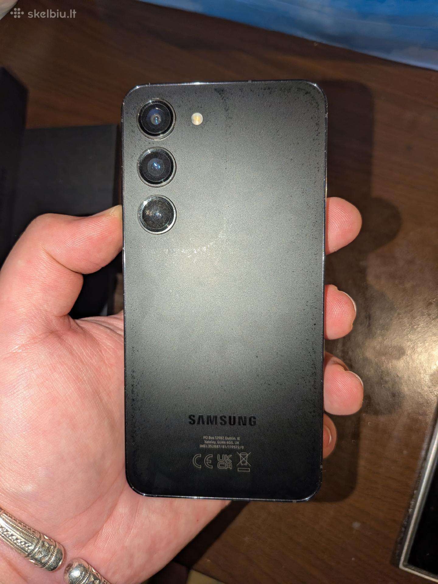 Samsung Galaxy S23 128/8gb ( su originalia dėže)