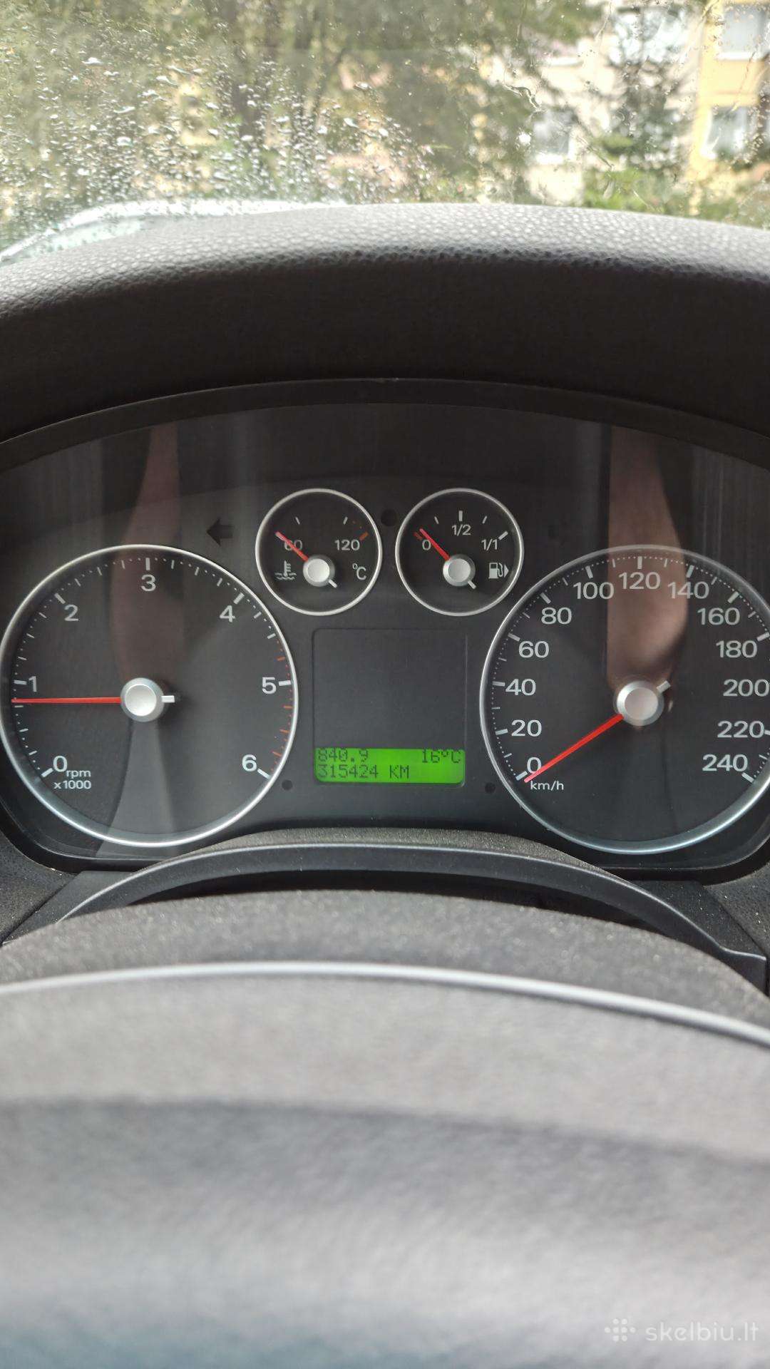 Ford Focus, 1.6 l., hatchback