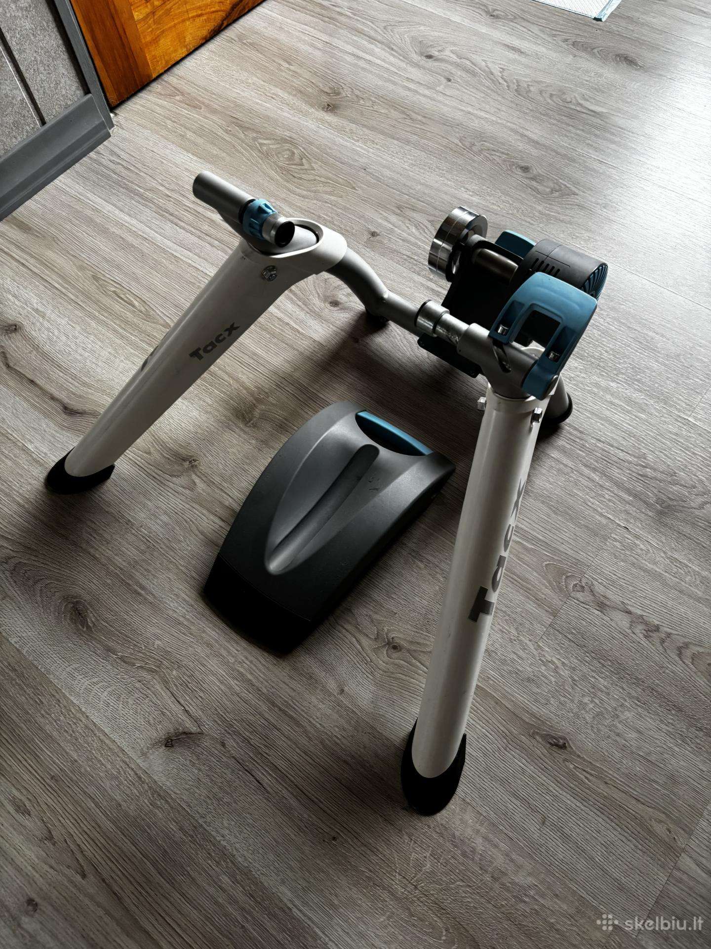 Tacx flow dviracio treniruoklis