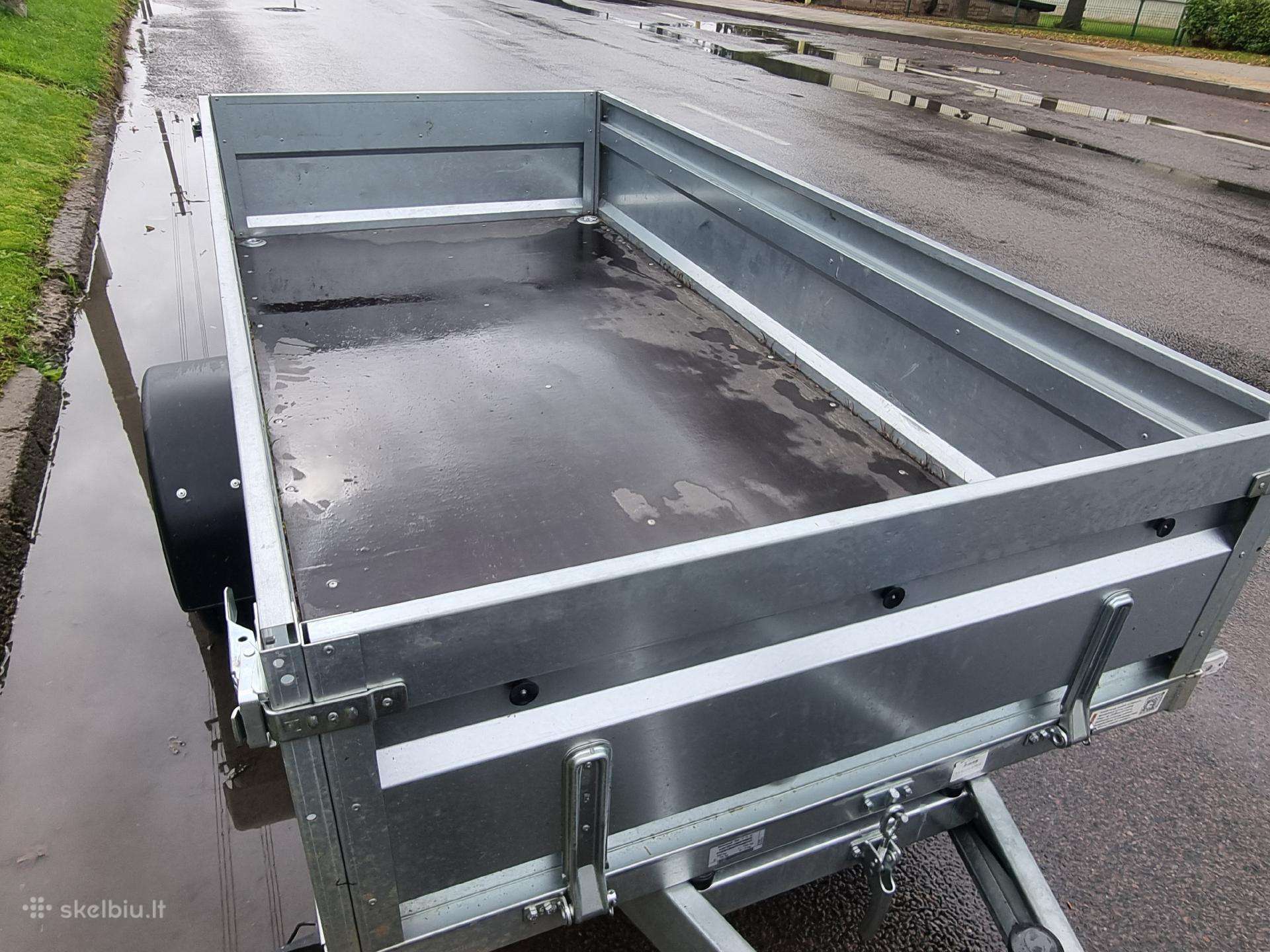 Neptun, passenger car trailers