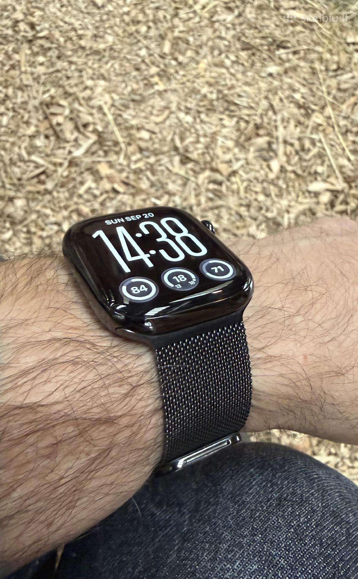 Keičiu Apple Watch Series 11 Titanium