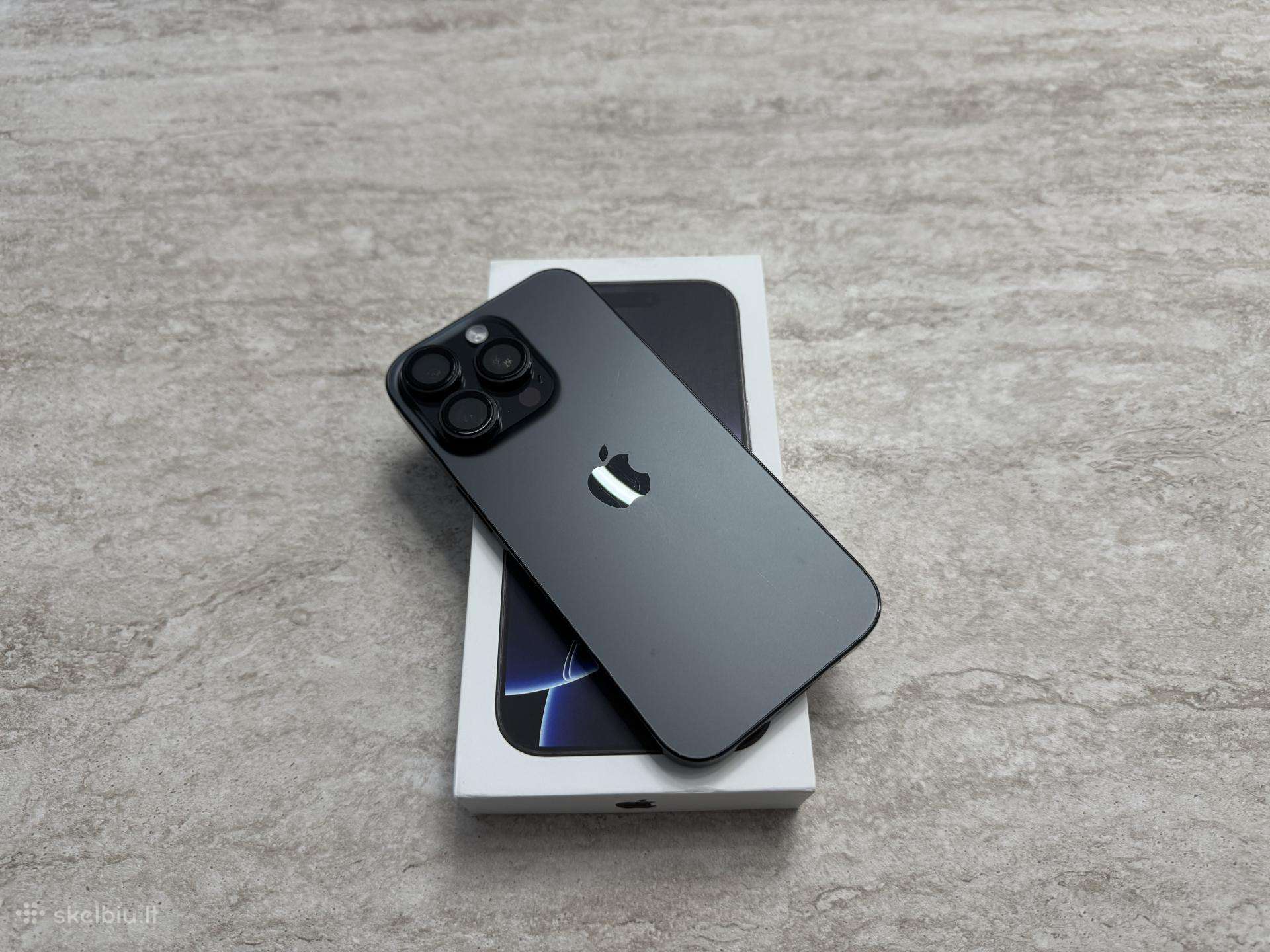 iPhone 16 Pro