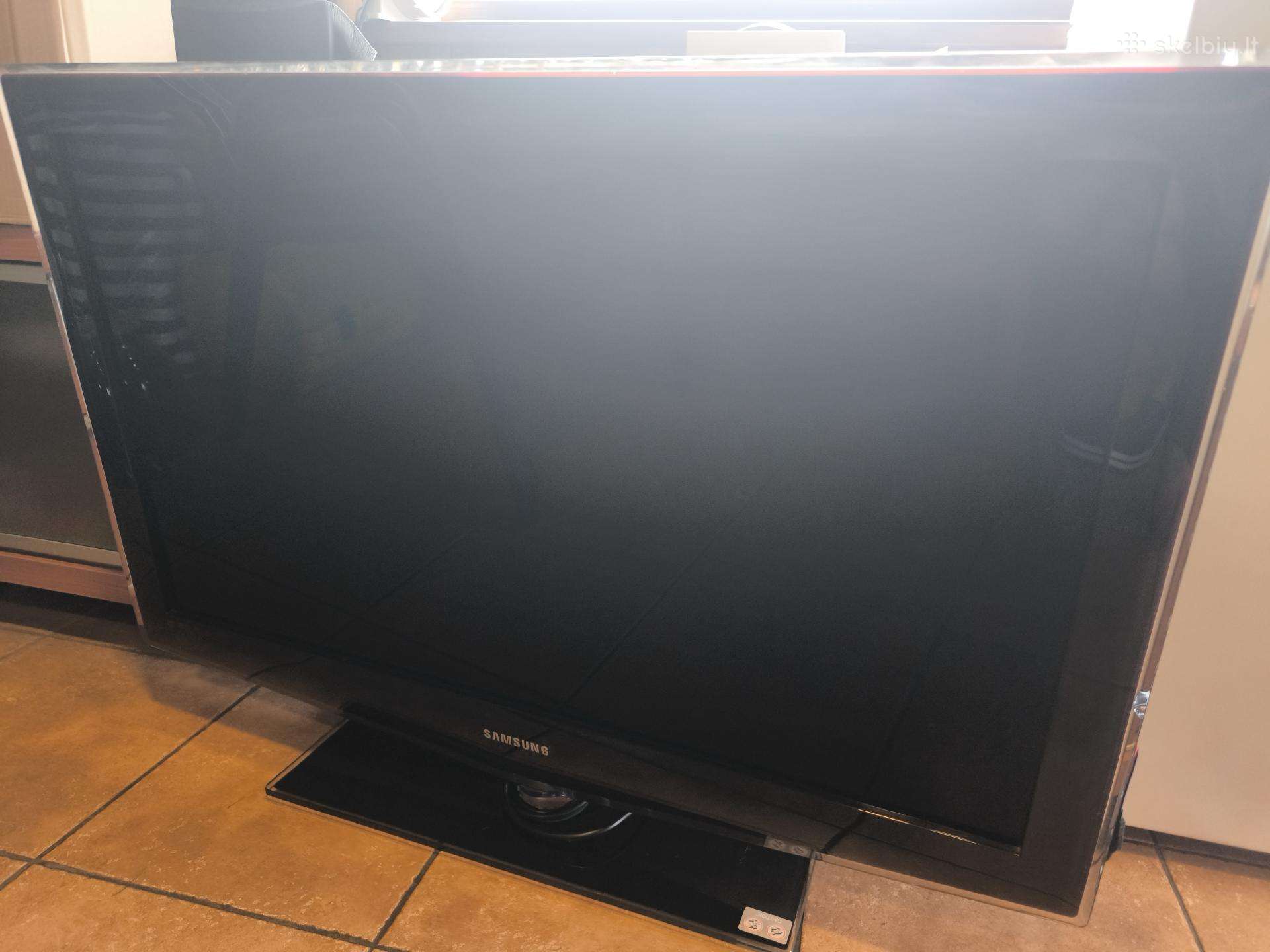 Dovanoju TV Samsung, veikiantis