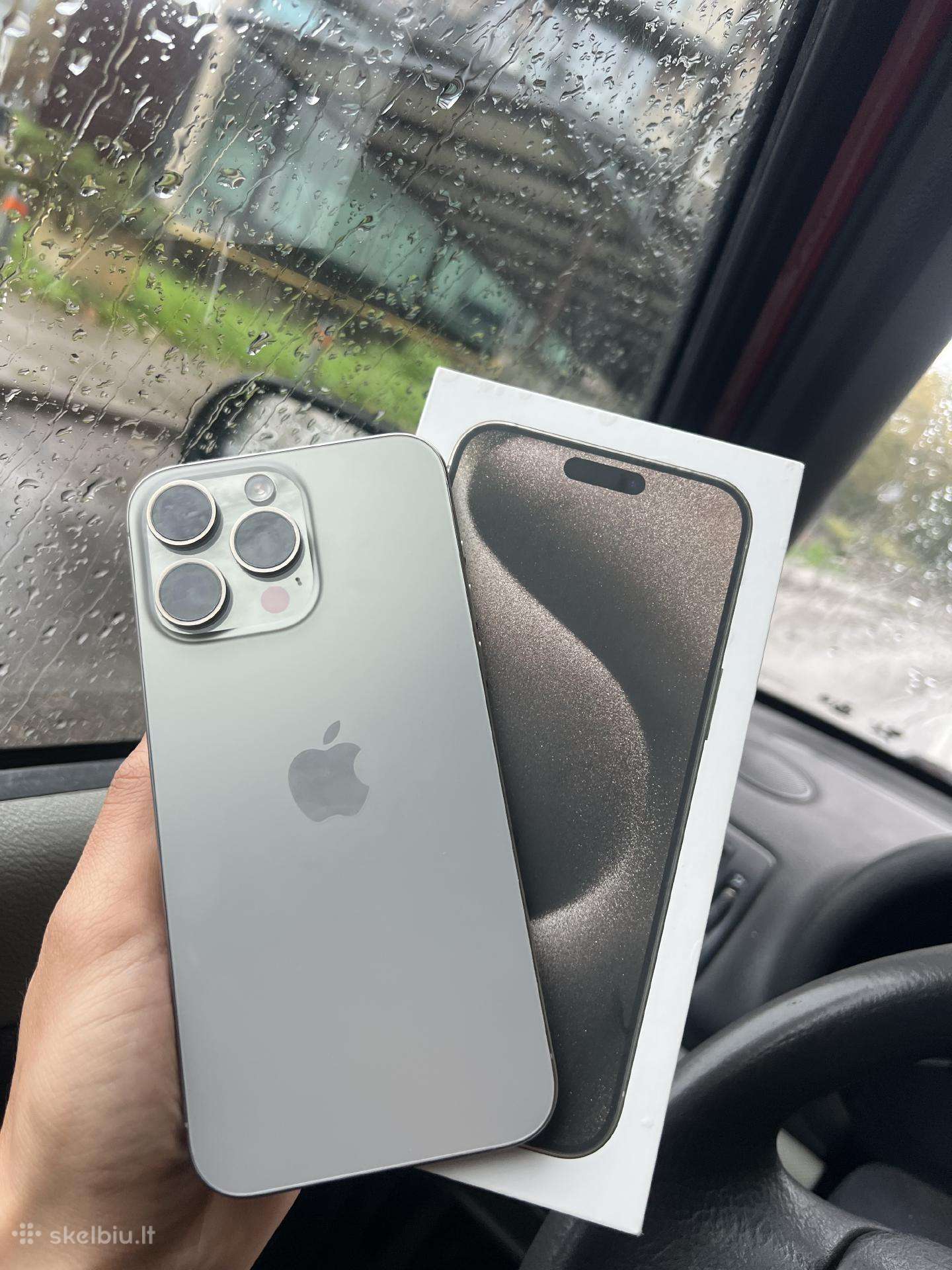 iPhone 15 pro max 256gb