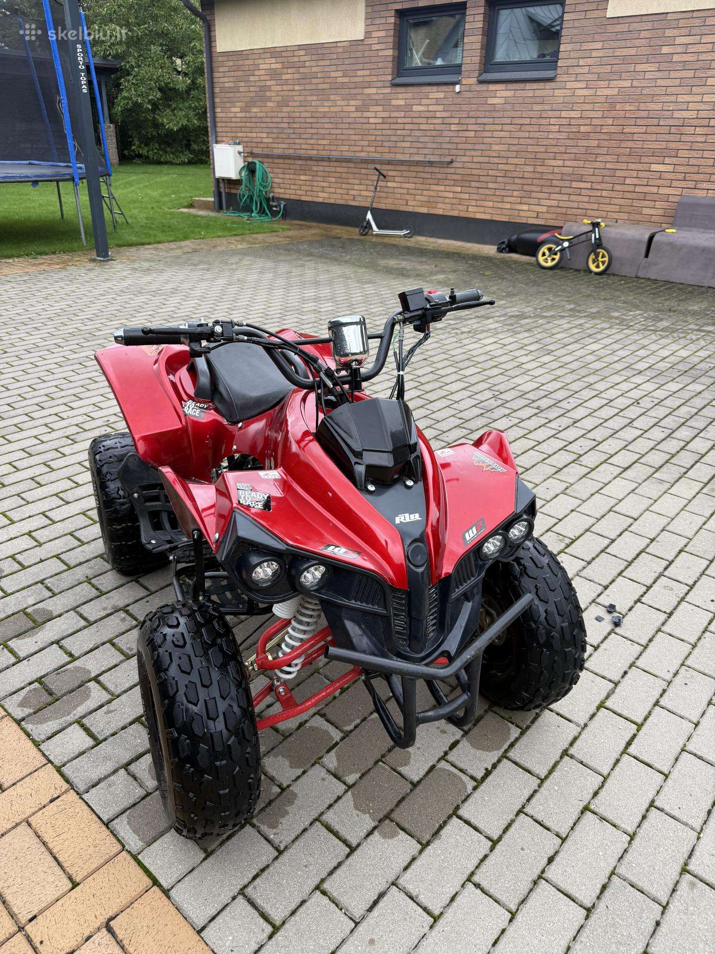 -Kita- -kita-, atv / quad