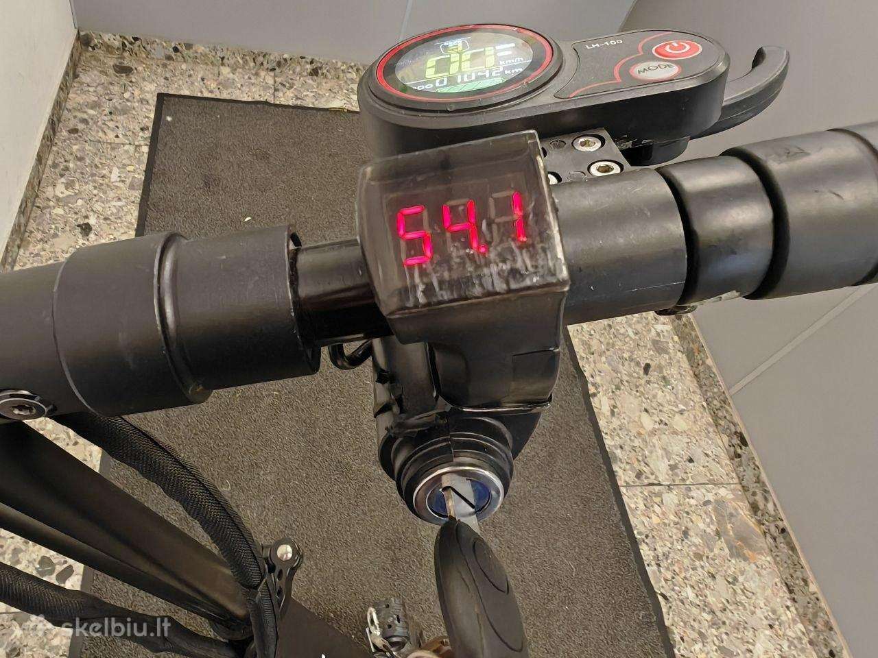 Электрический самокат Beaster Scooter