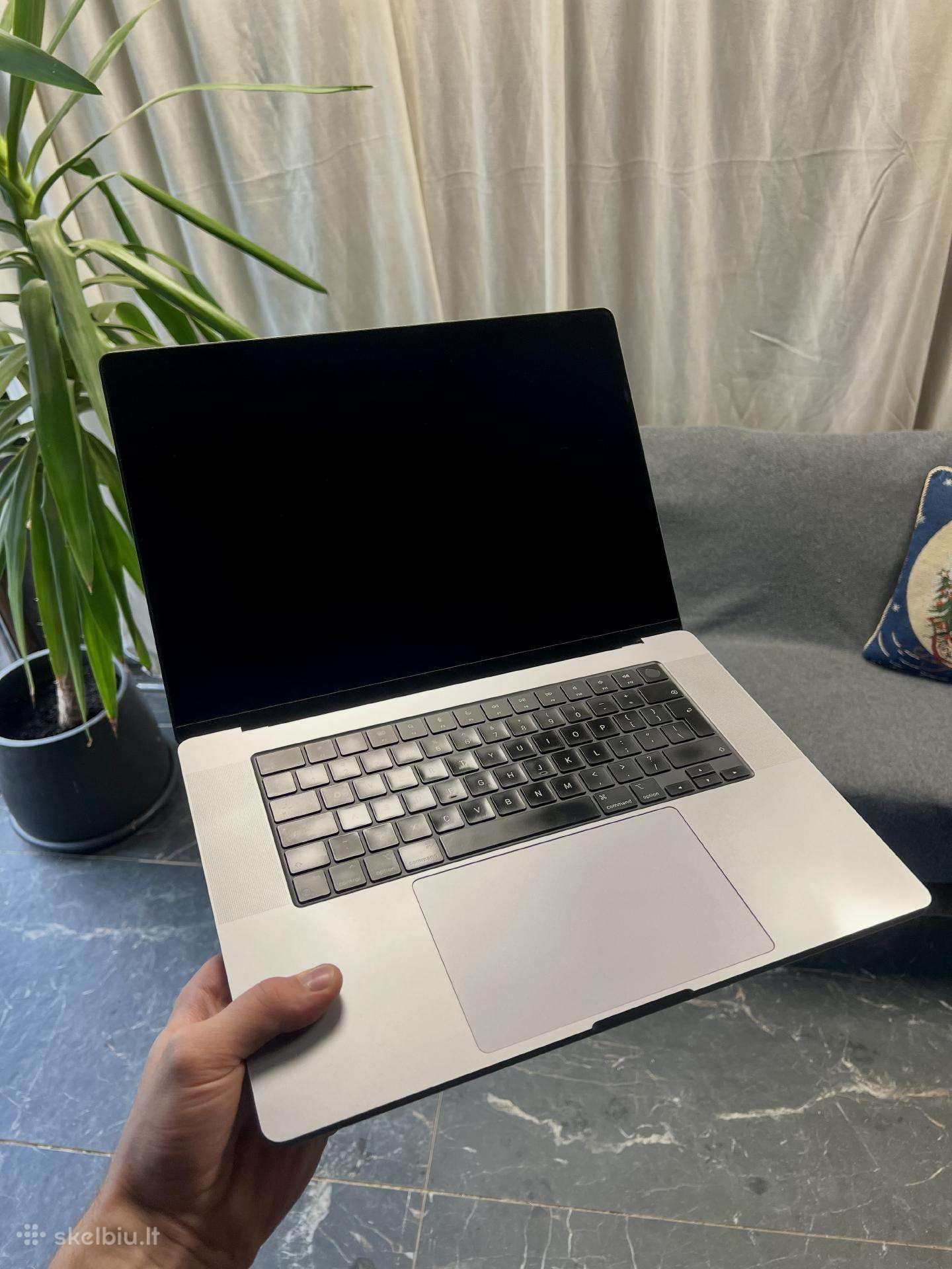 MacBook pro M1 pro