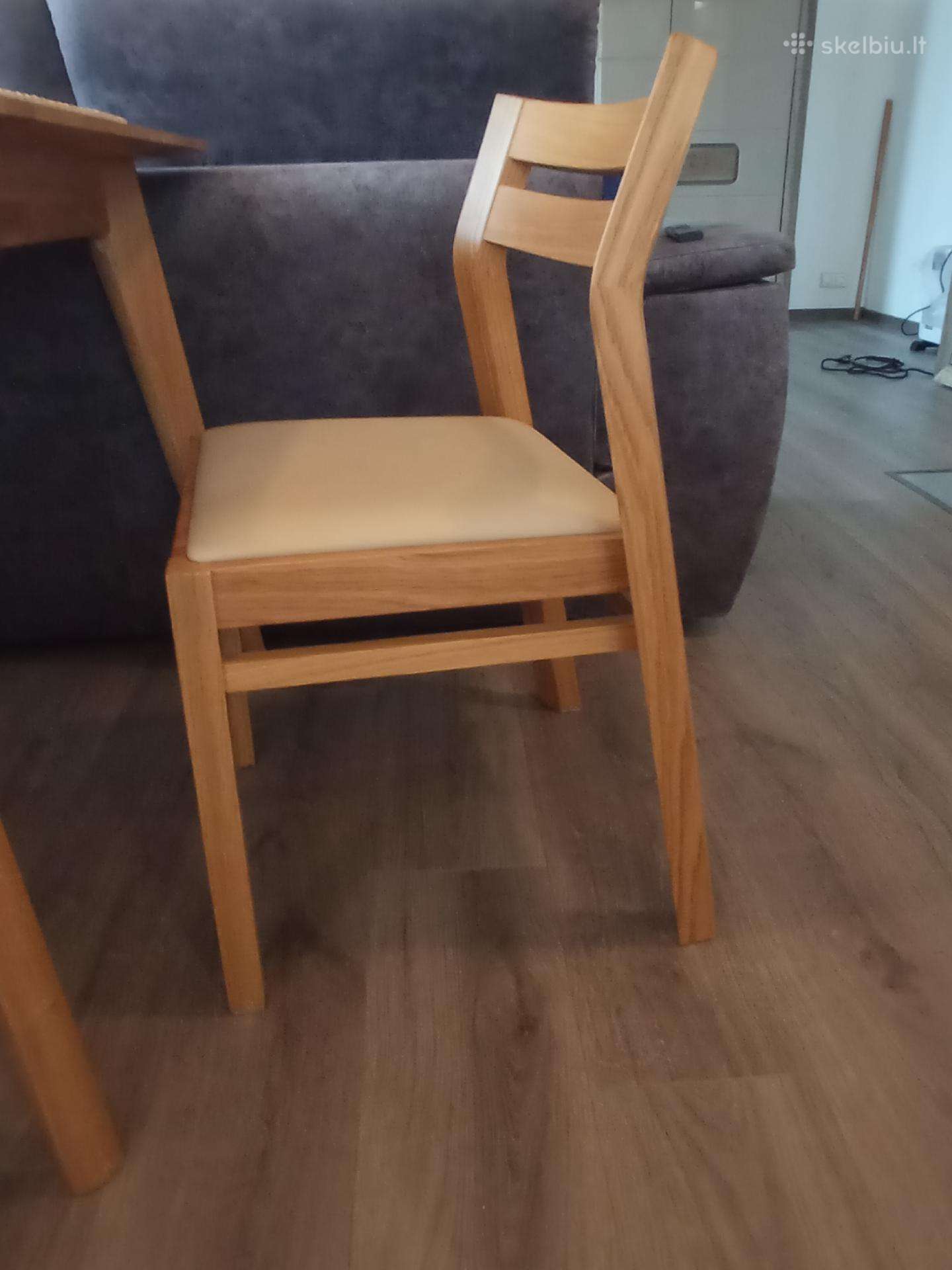 Parduodu valgomojo stalą