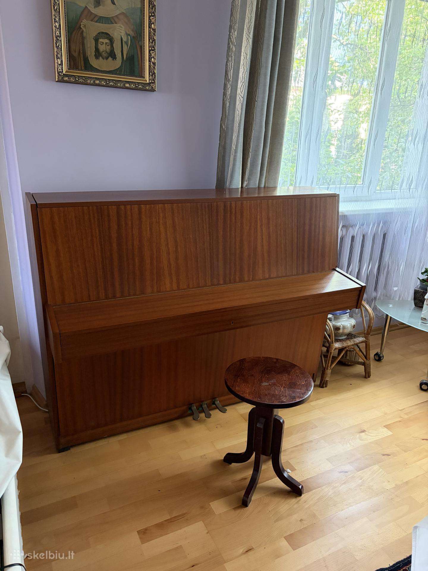 Dovanojamas pianinas